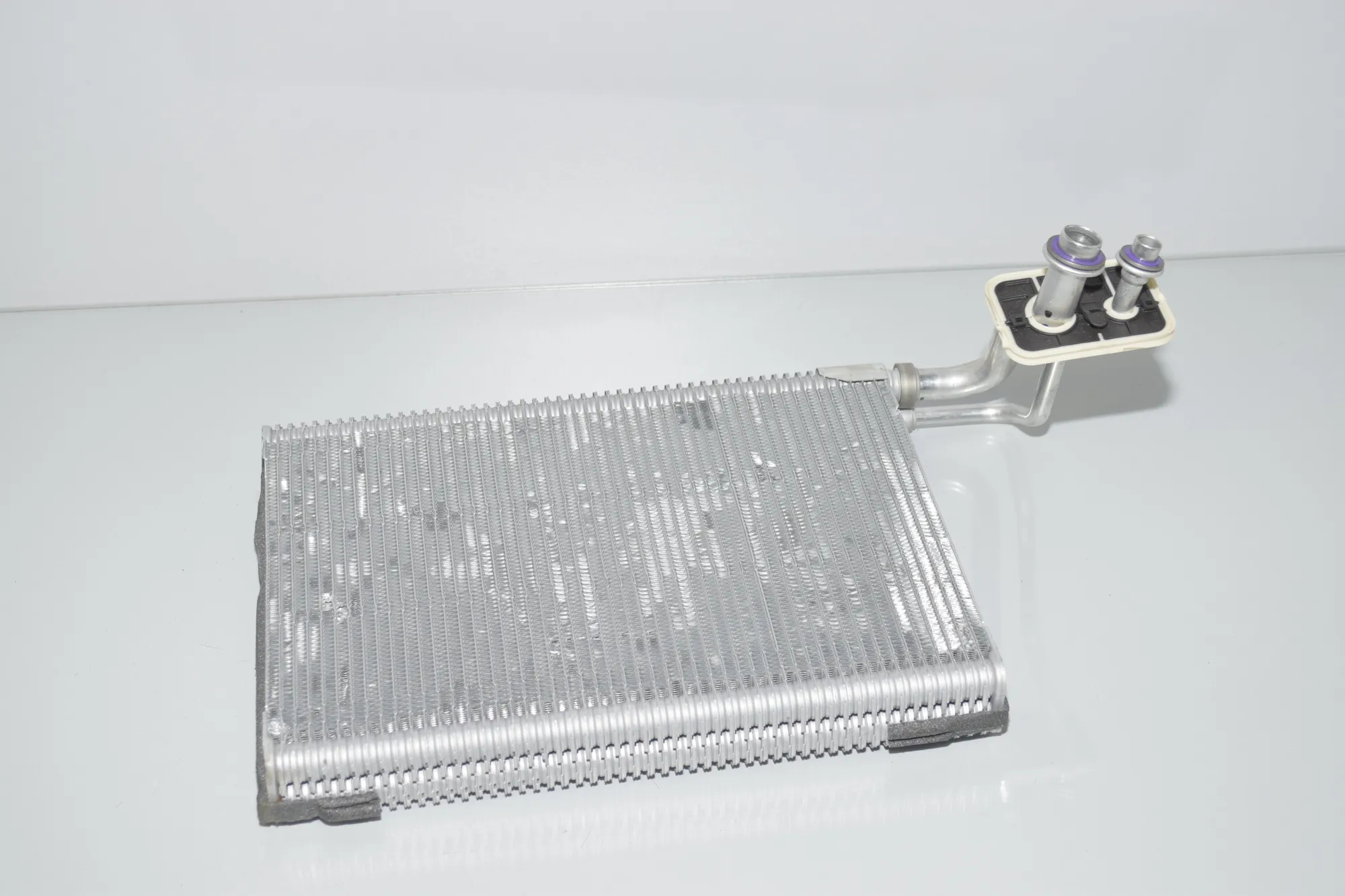 A/C Air Con Radiator – OEM 64119495819 · BMW iX3 (G08) (2020 - -) Electric (286 HP) 2022 – 2