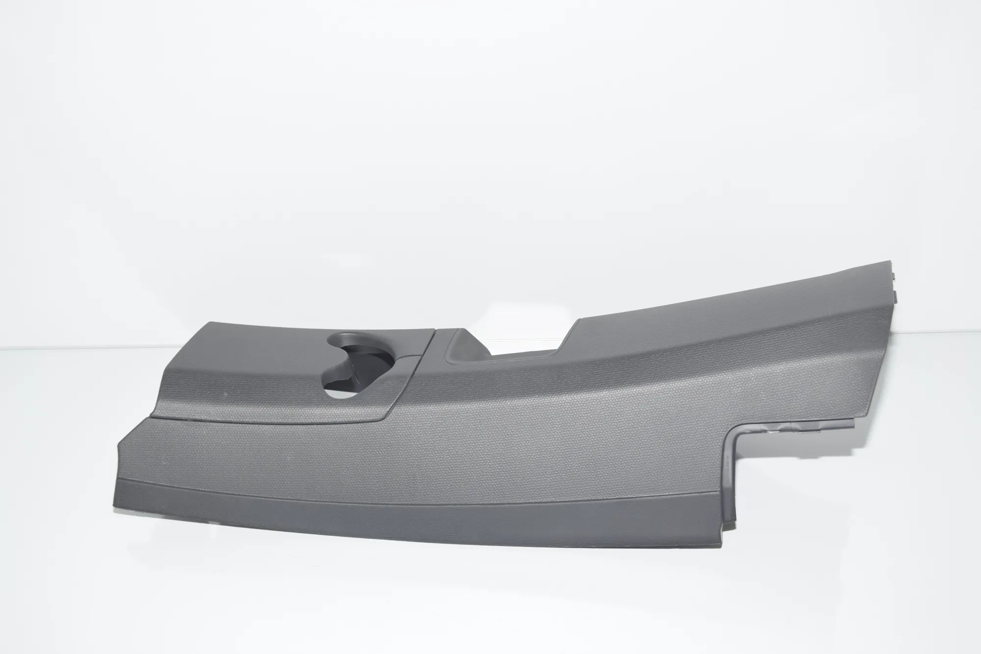 Left Side B Pillar Trim – OEM 7287935 · BMW i3 (I01) s Electric 2021 – 2