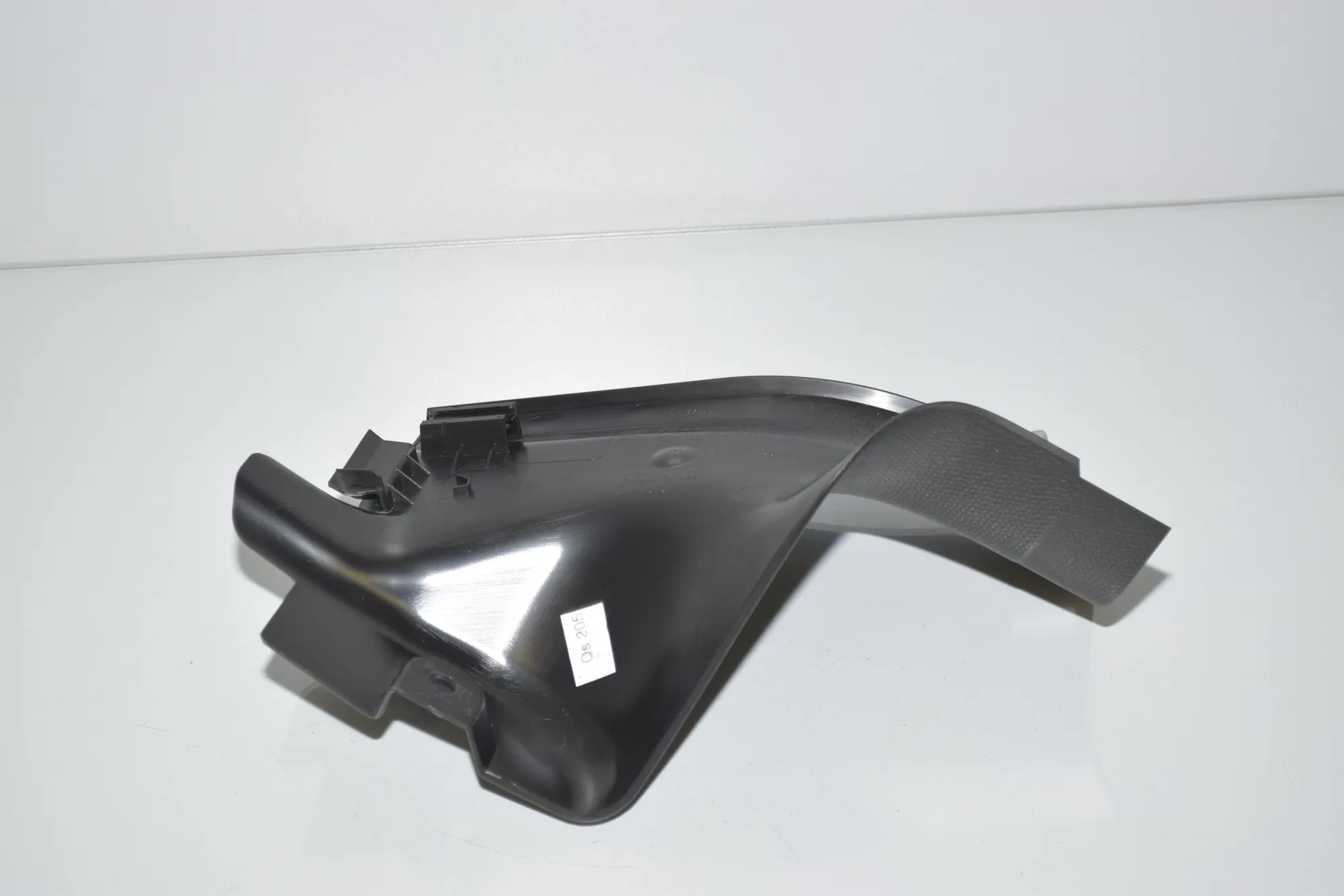 Rear Right Interior Step Trim – OEM 7272382 · BMW i3 (I01) s Electric 2021 – 3