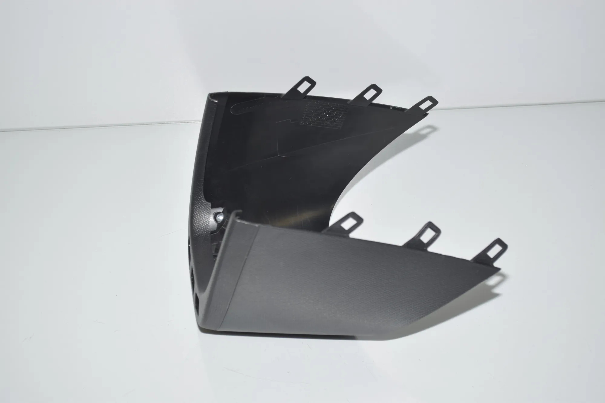Center Console Trim – OEM 9292461 · BMW i3 (I01) s Electric 2021 – 3