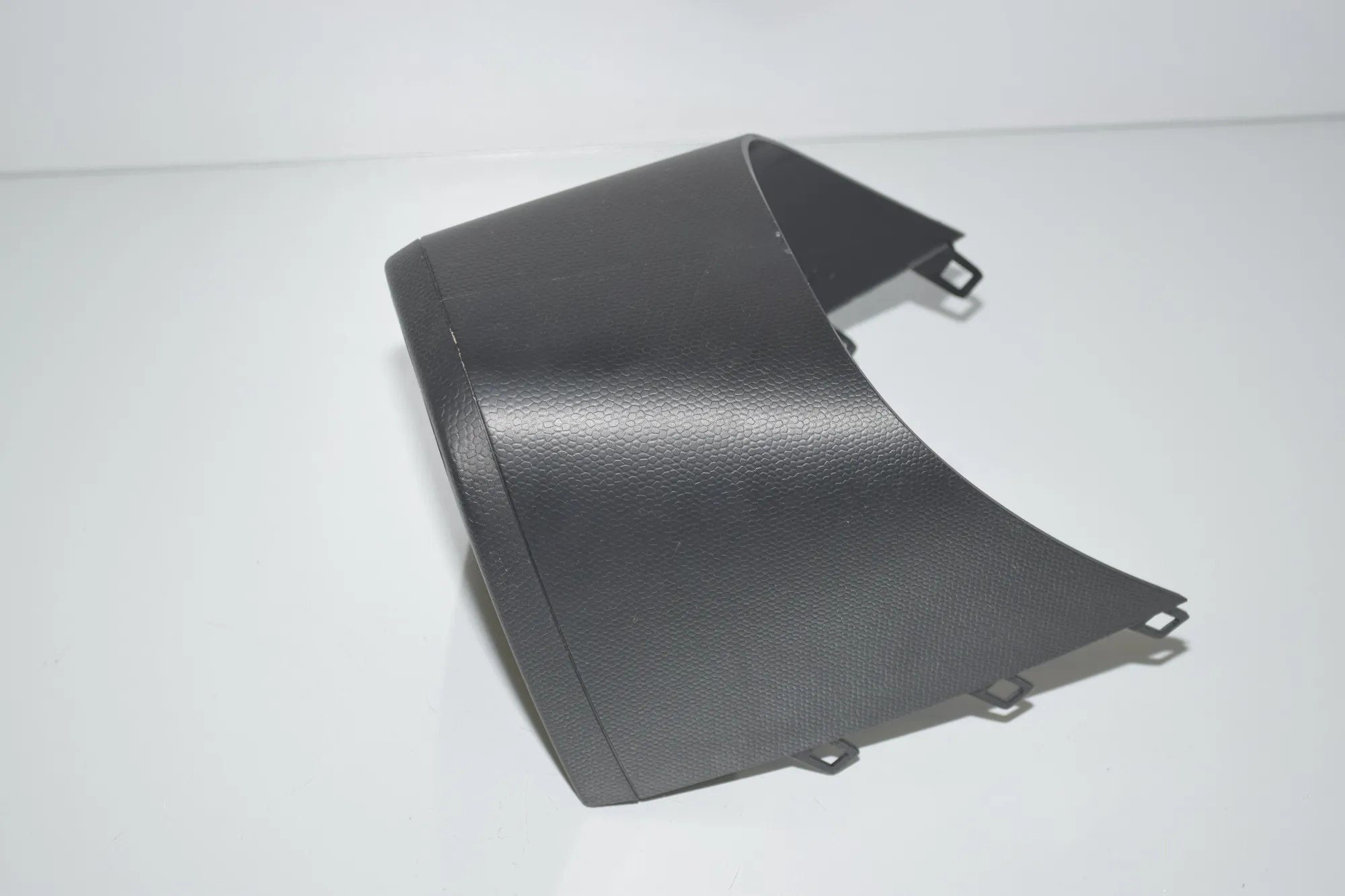 Center Console Trim – OEM 9292461 · BMW i3 (I01) s Electric 2021 – 2