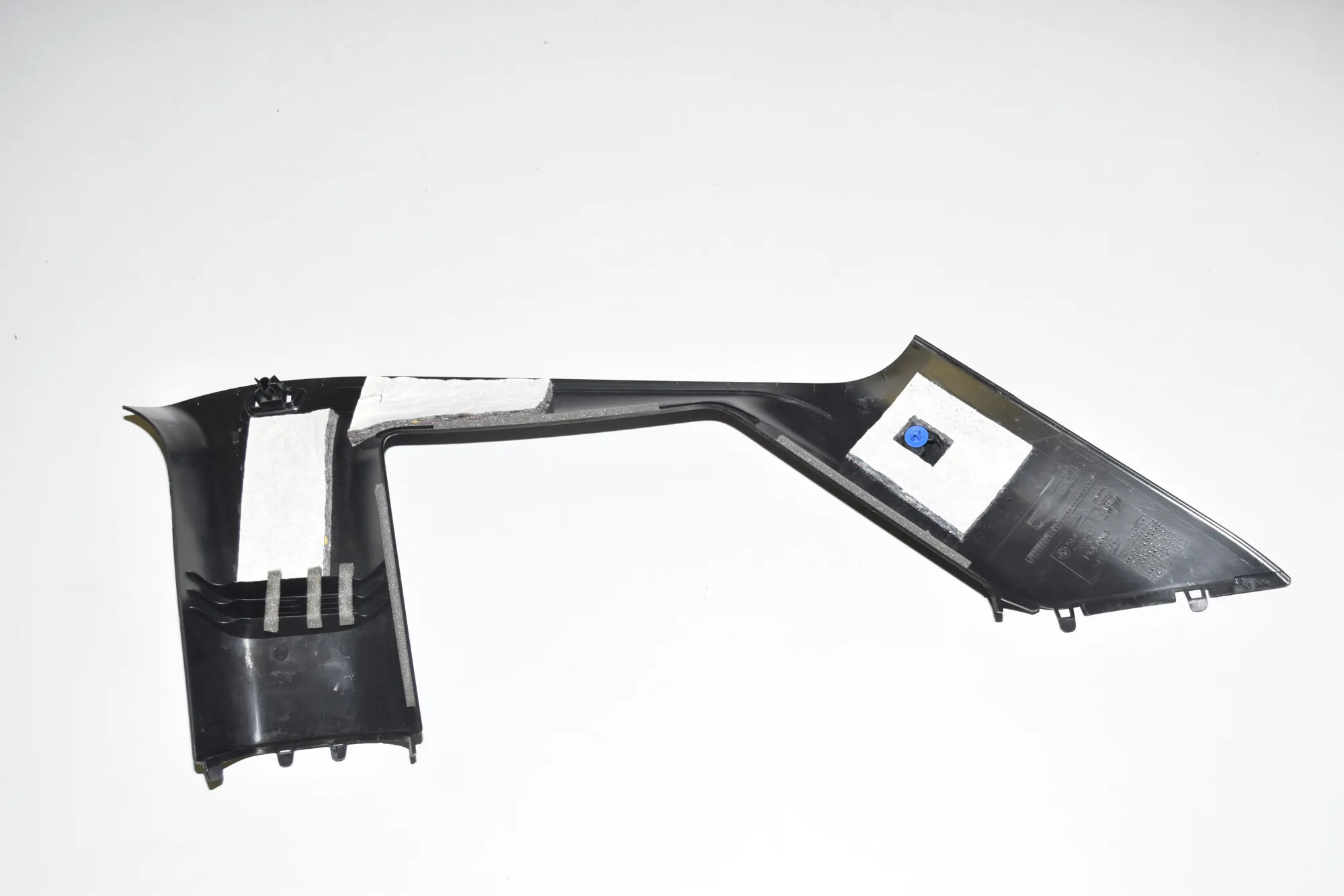 Rear Left Pillar Trim – OEM 7275669 · BMW i3 (I01) s Electric 2021 – 4