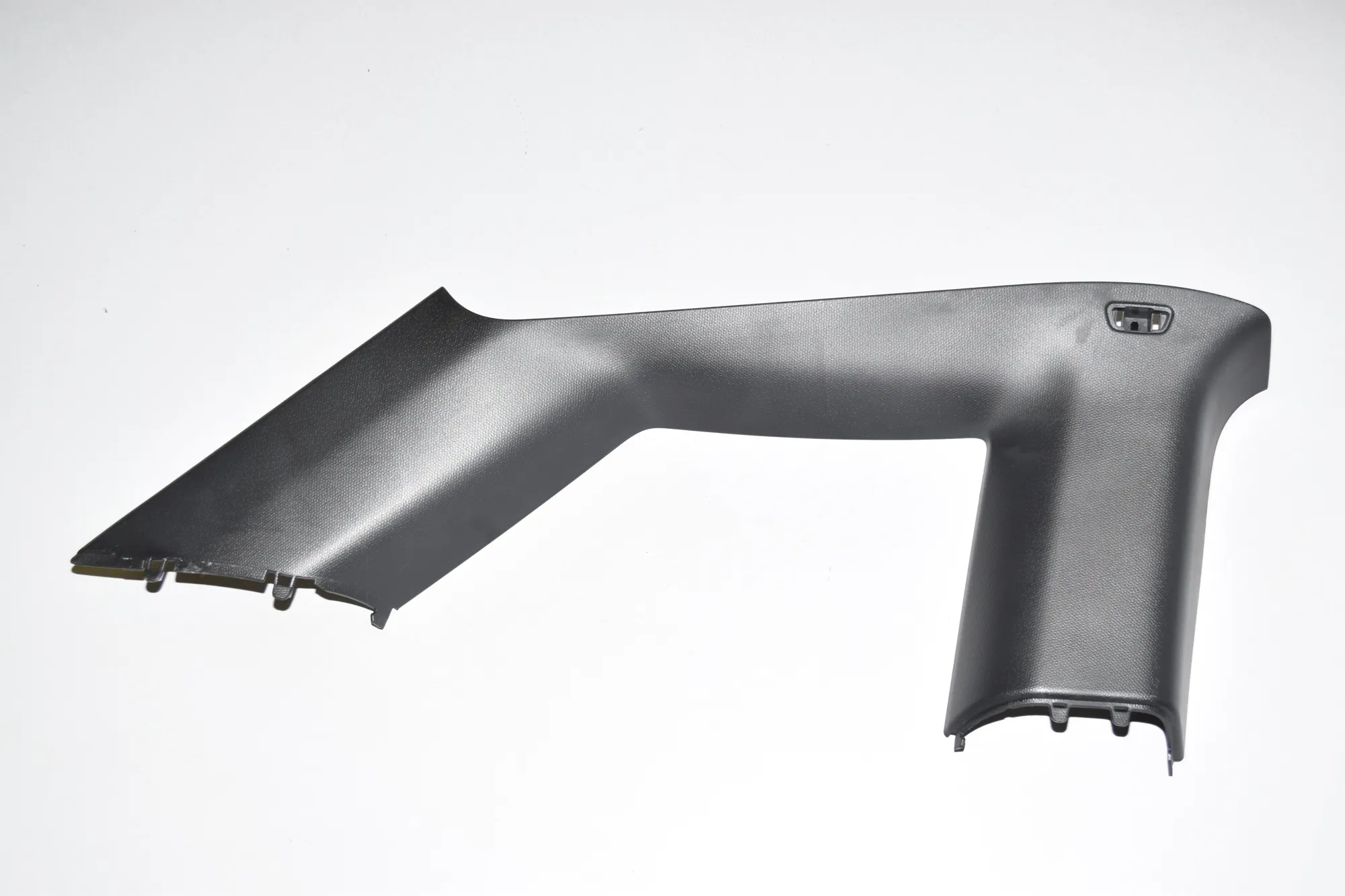 Rear Left Pillar Trim – OEM 7275669 · BMW i3 (I01) s Electric 2021 – 2
