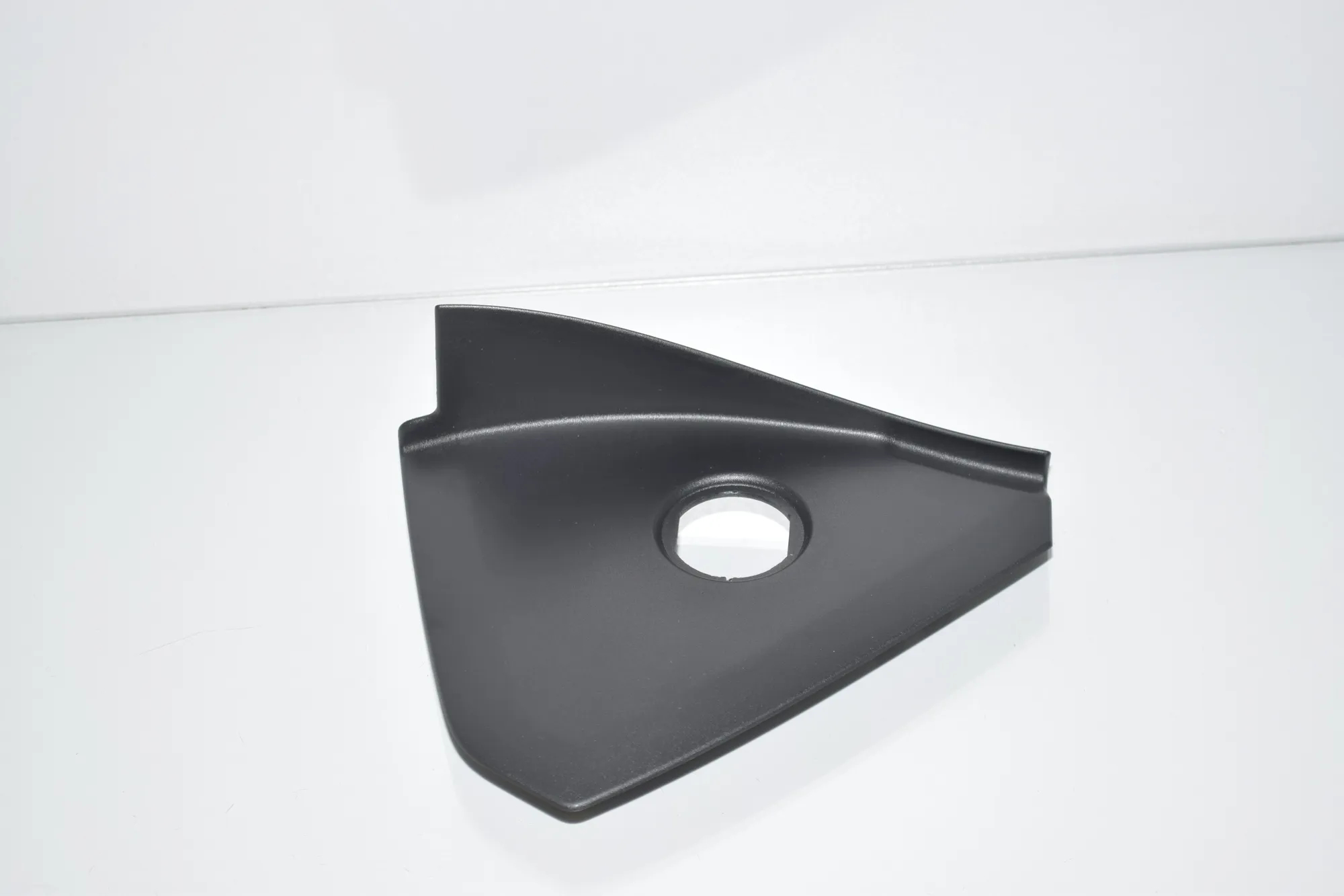 Dashboard Side Trim – OEM 9282993 · BMW i3 (I01) s Electric 2021