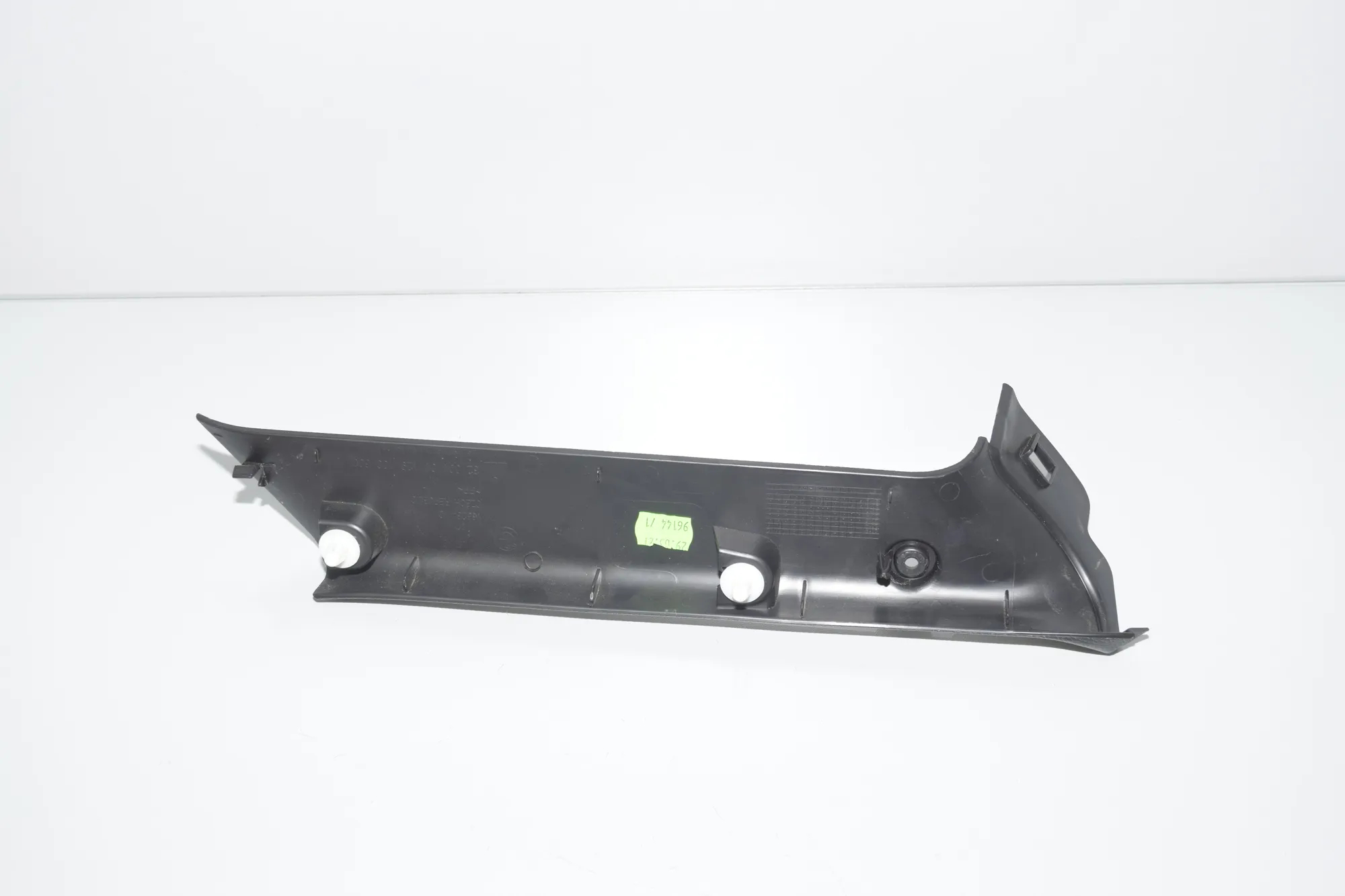 Tailgate Bootlid Trim – OEM 7315766 · BMW i3 (I01) s Electric 2021 – 3