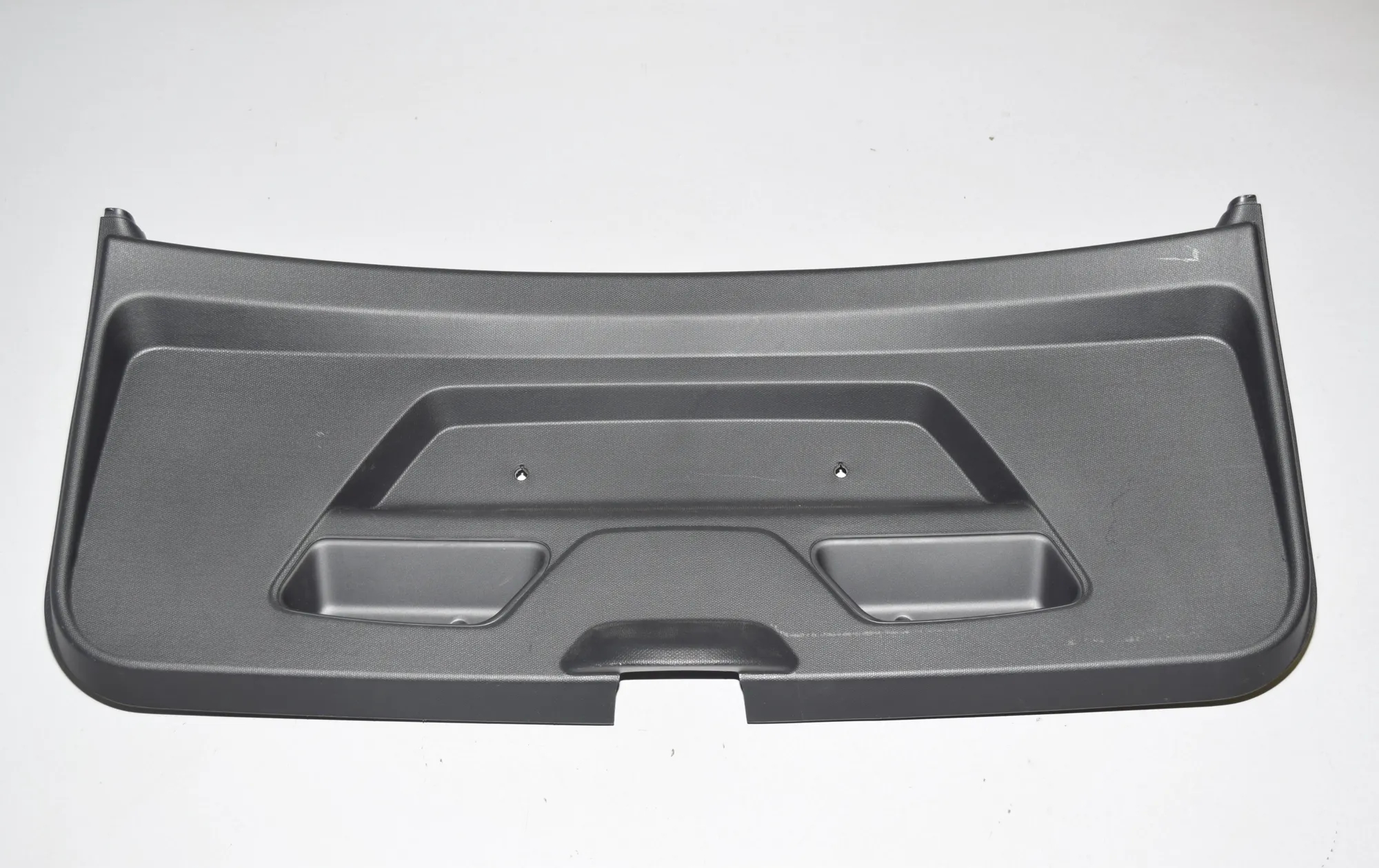 Tailgate Bootlid Cover Trim – OEM 7305089 · BMW i3 (I01) s Electric 2021
