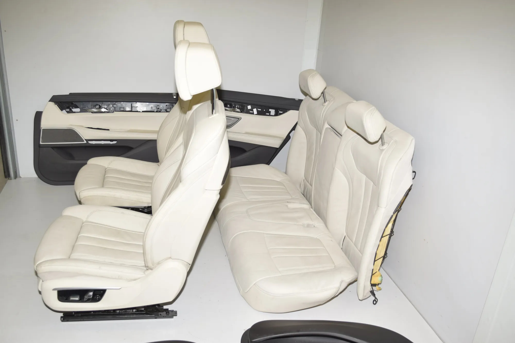 Seat set – OEM 000 · BMW 7 (G11, G12) 730 d, Ld xDrive 2017 – 2