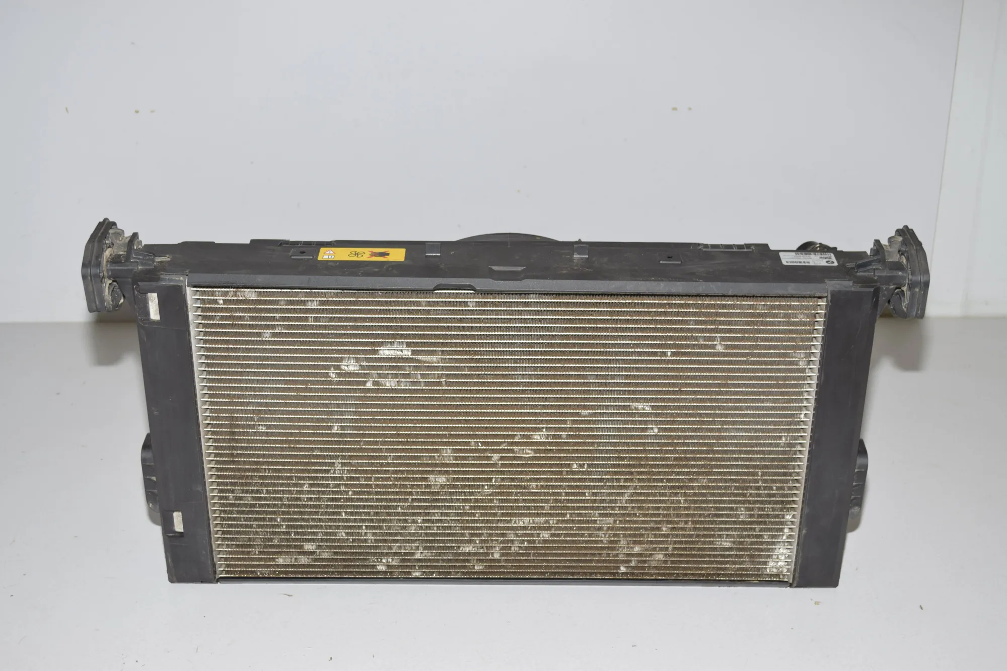 Radiator Pack Set – OEM 8641949 · BMW i3 (I01) s Electric 2021