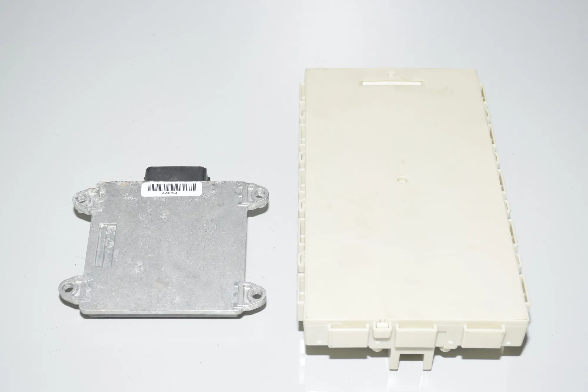 Engine Ignition ECU Set – OEM 9456560 · BMW i3 (I01) s Electric 2021 – 4