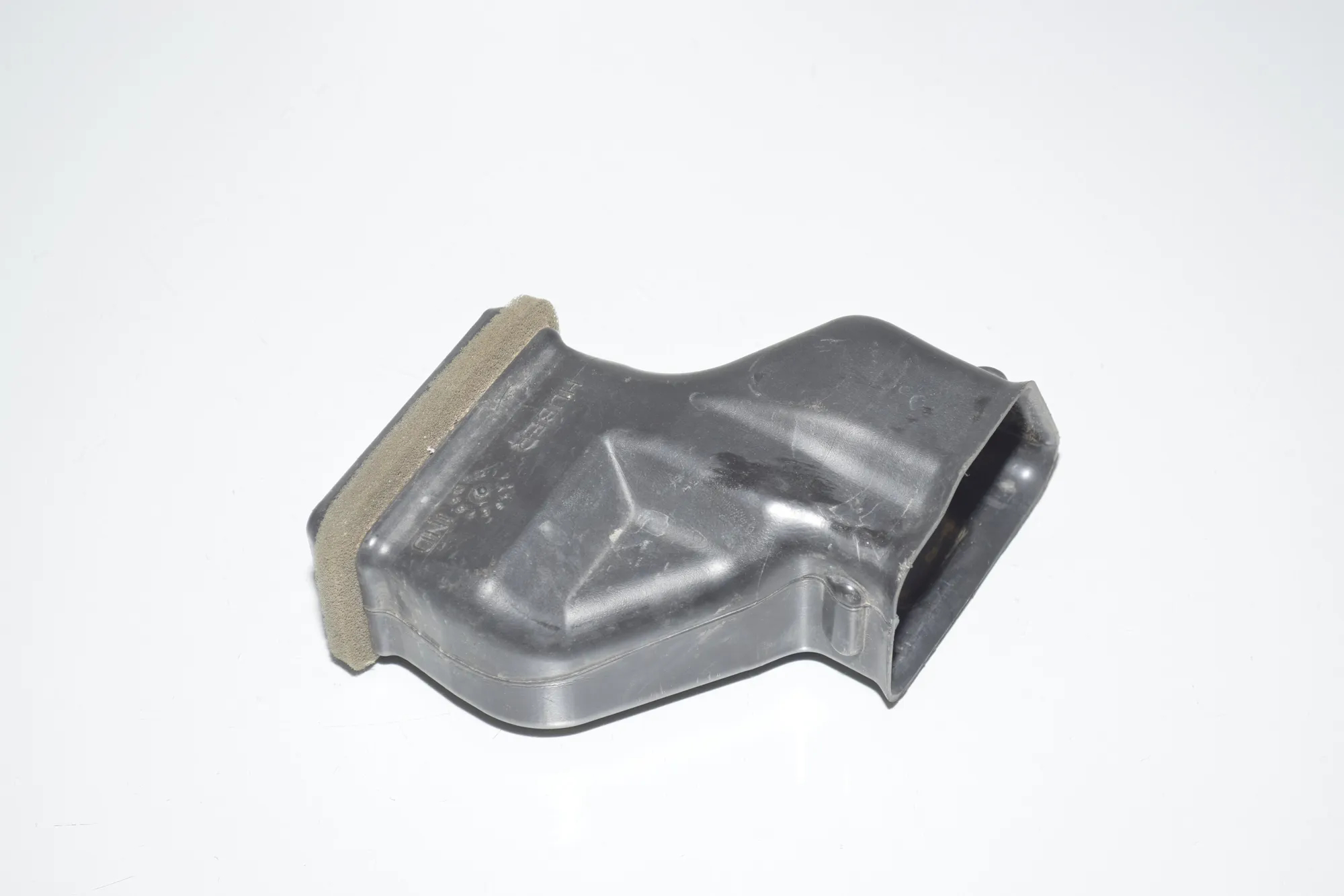 Interior Air Duct Channel – OEM 9311088 · BMW i3 (I01) s Electric 2021 – 3