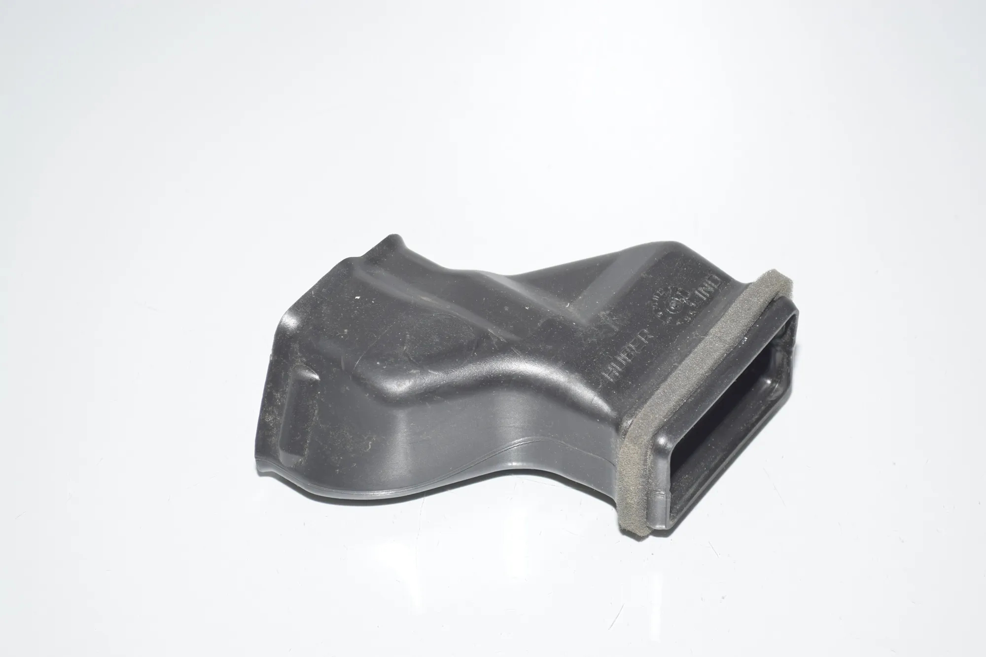 Interior Air Duct Channel – OEM 9311088 · BMW i3 (I01) s Electric 2021