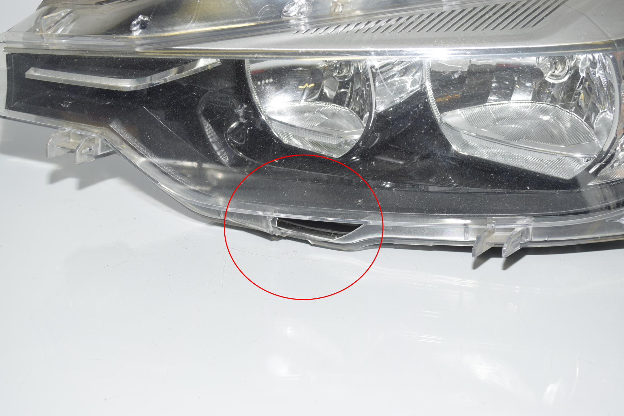 Front Left Headlight – OEM 7365595 · BMW 3 (F30, F80) 318 d 2017 – 2