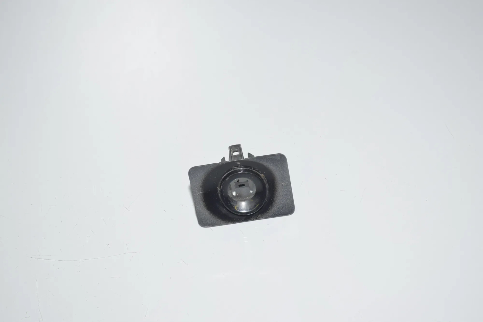Parking Sensor Holder – OEM 7462293 · BMW i3 (I01) s Electric 2021
