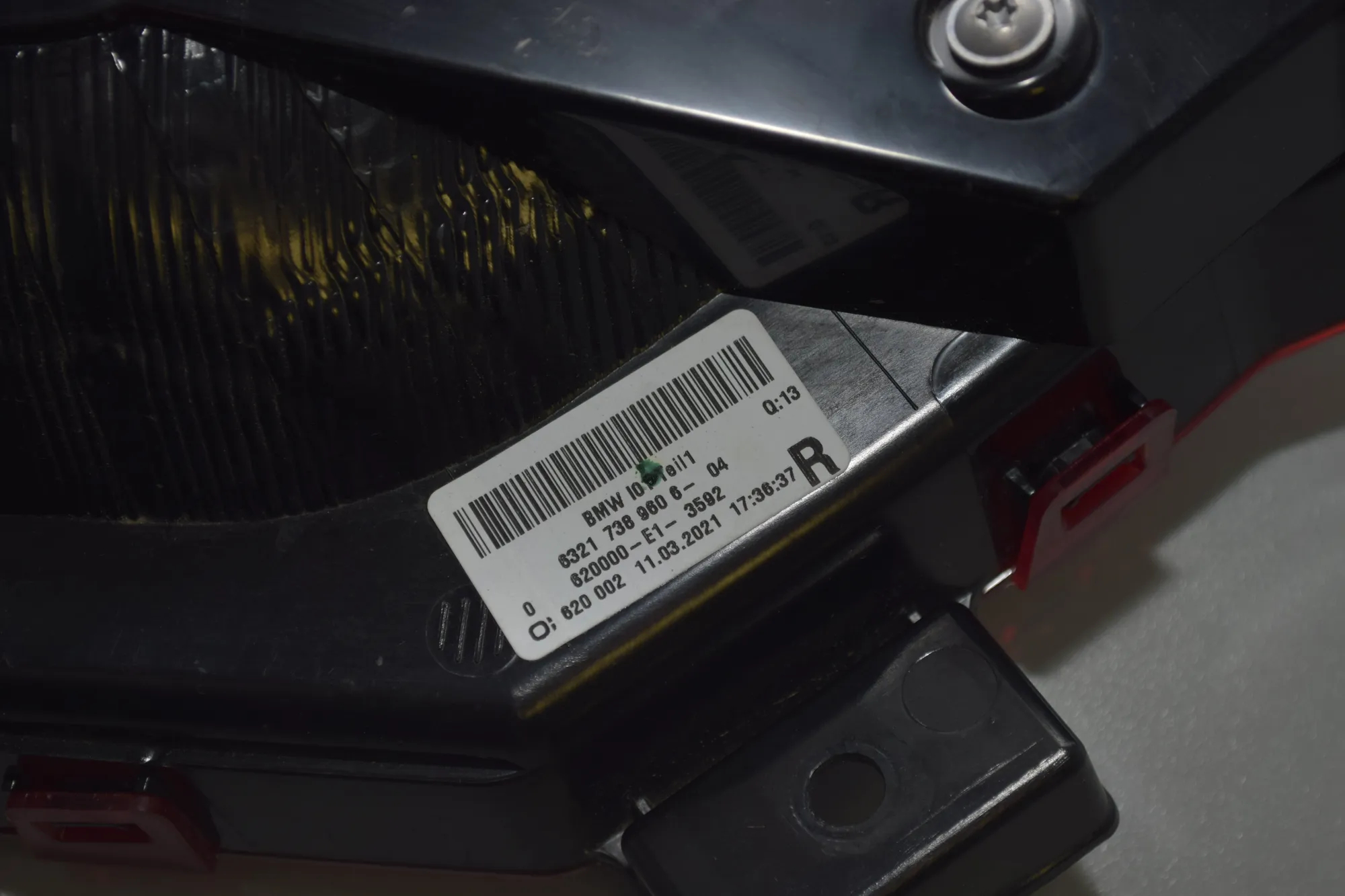 Right Side Tailgate Tail Light – OEM 7389606 · BMW i3 (I01) s Electric 2021 – 8