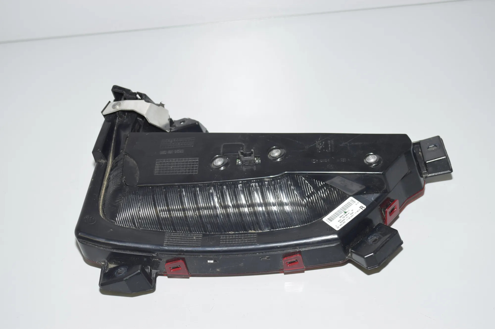 Right Side Tailgate Tail Light – OEM 7389606 · BMW i3 (I01) s Electric 2021 – 4