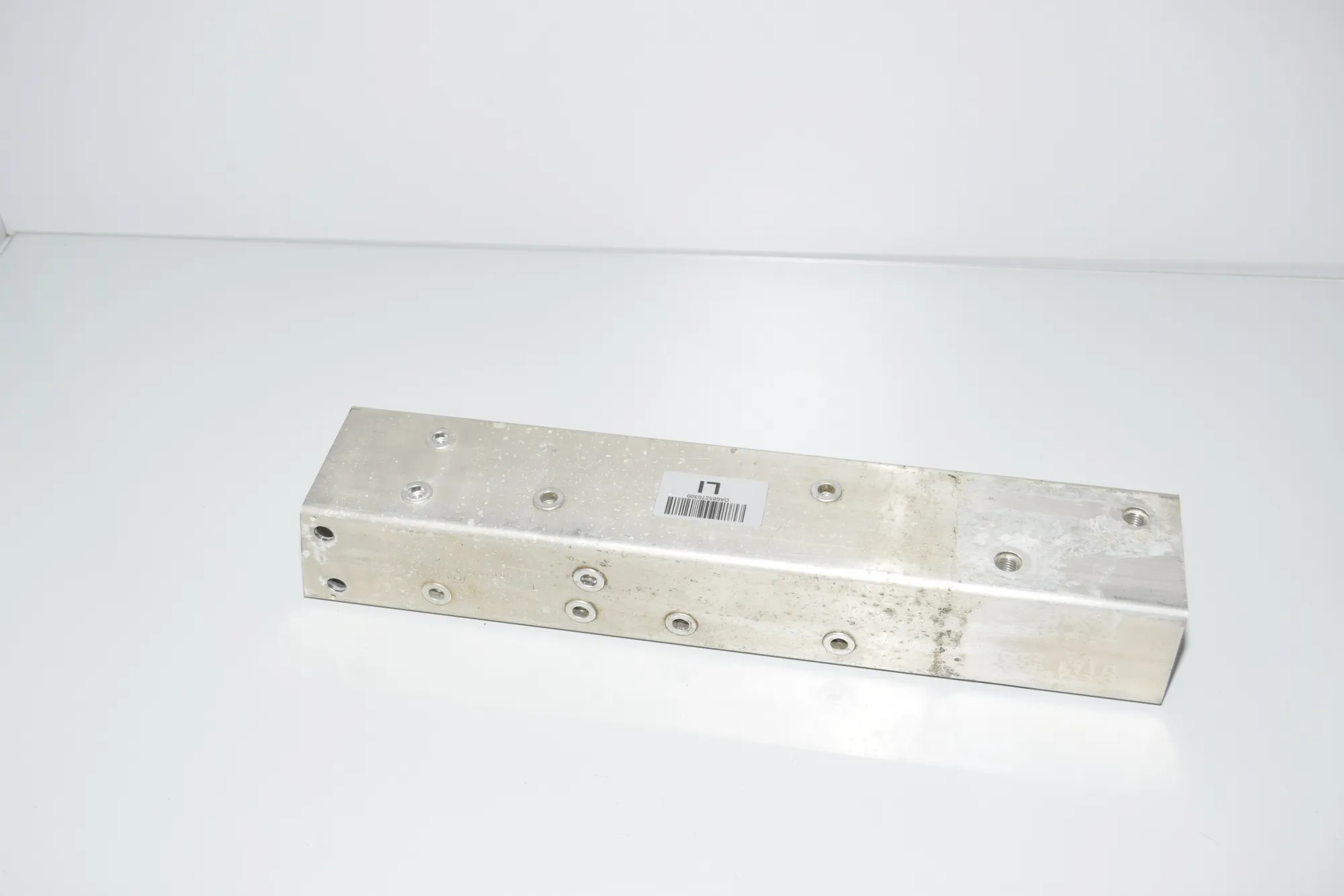 Left Side Crash Absorber – OEM 6852703 · BMW i3 (I01) s Electric 2021 – 2
