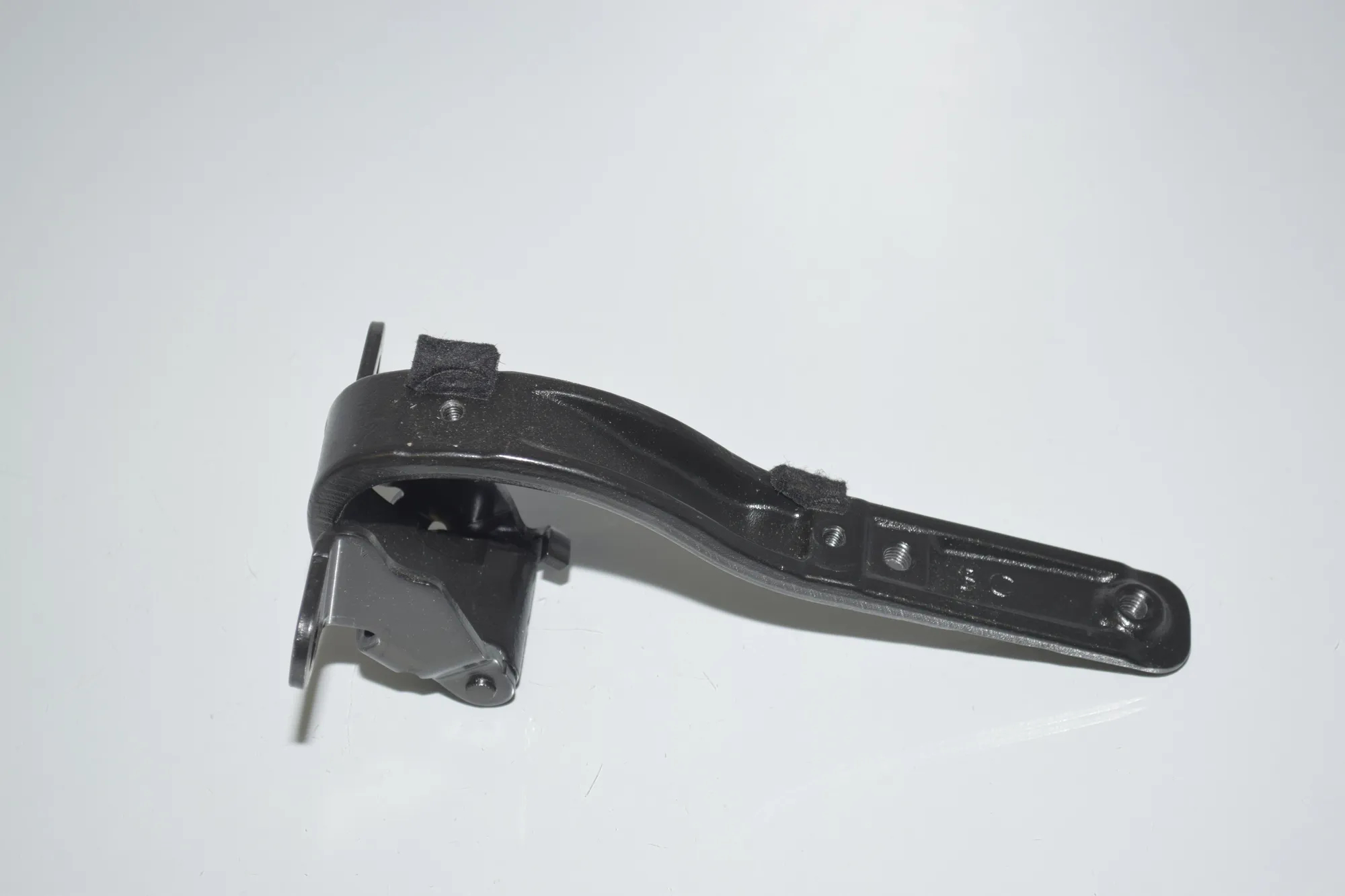 Right Side Bootlid Hinge – OEM 7296774 · BMW i3 (I01) s Electric 2021