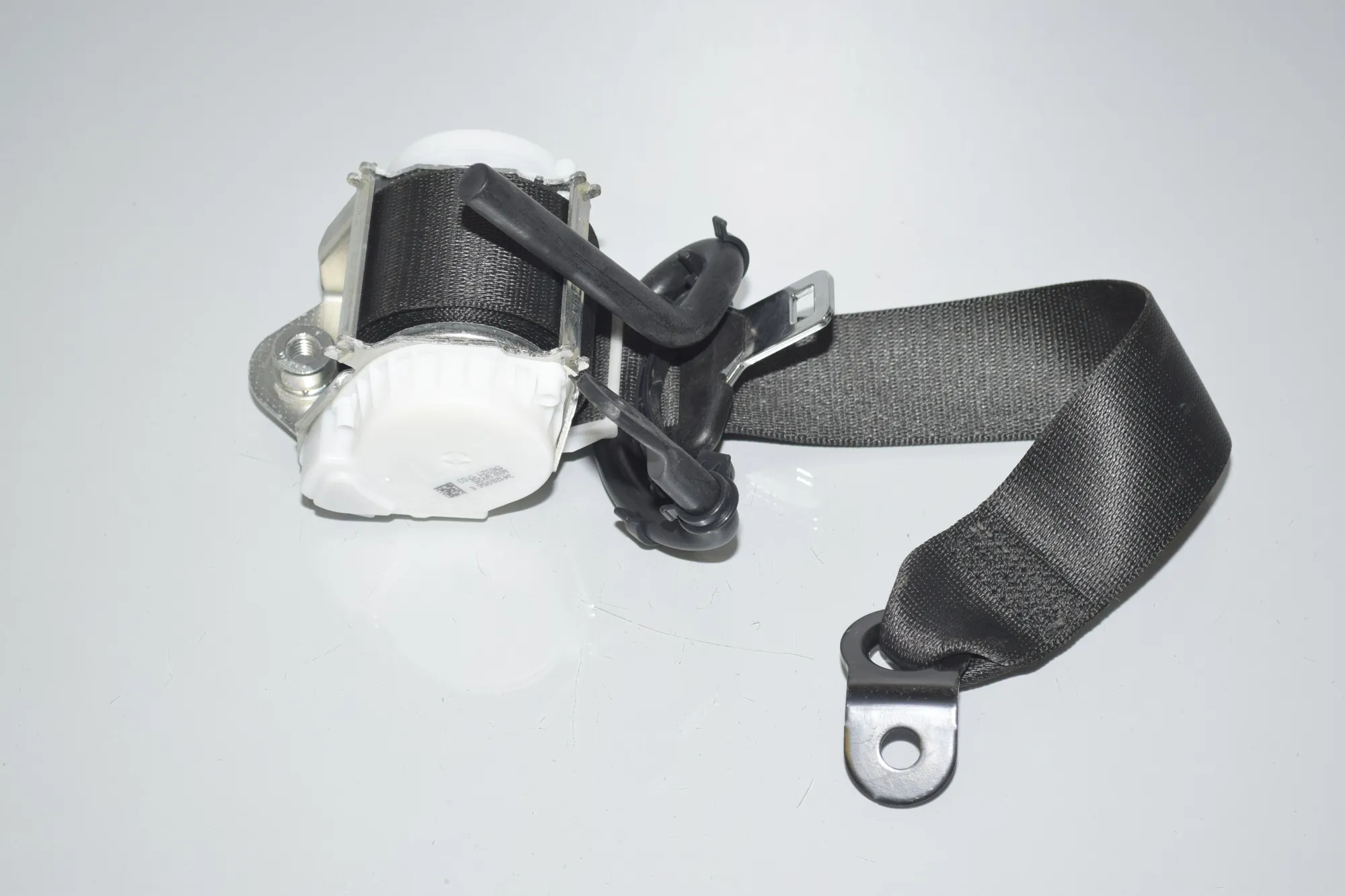 Rear Left Seatbelt – OEM 7305643 · BMW i3 (I01) s Electric 2021 – 2
