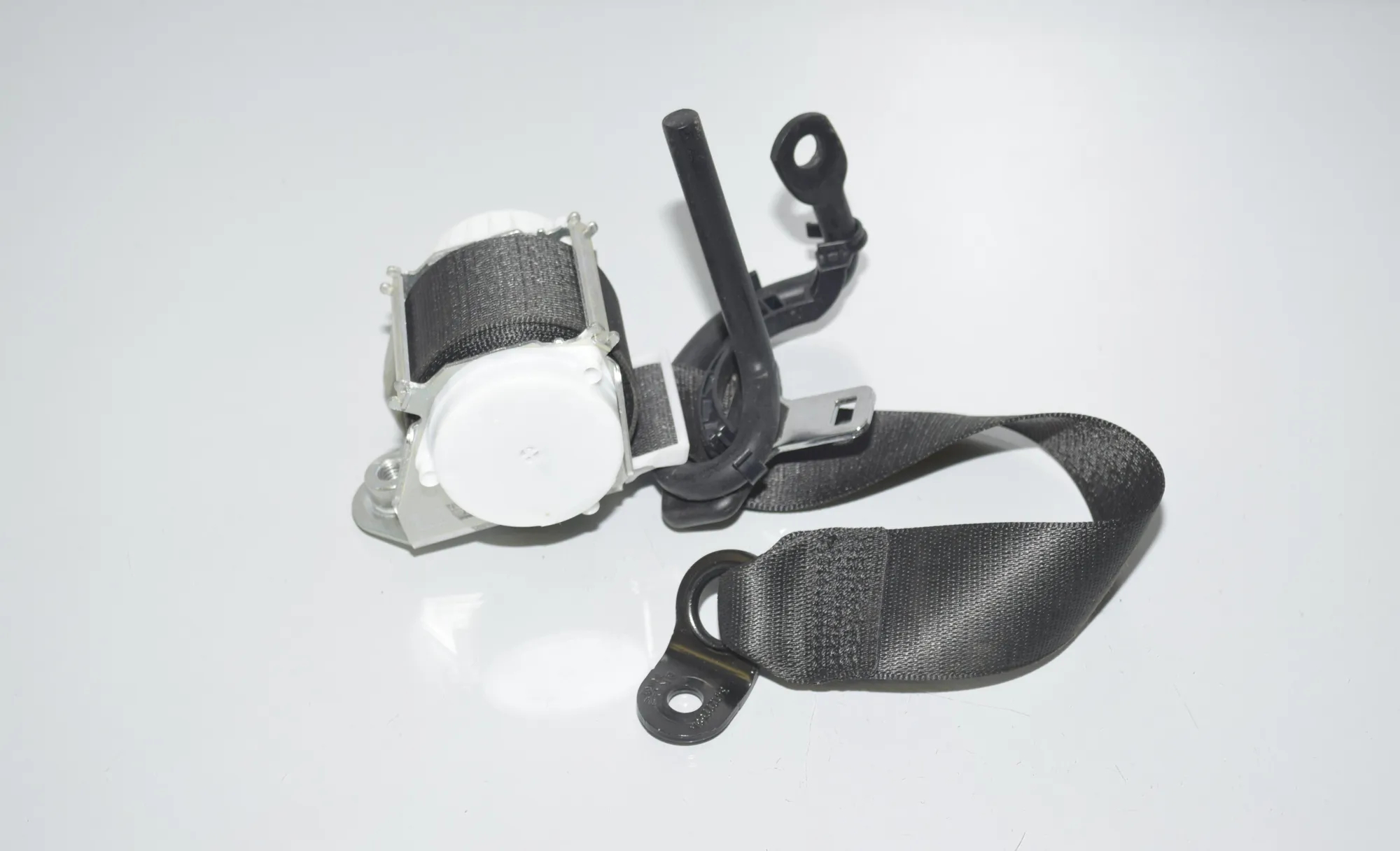Rear Right Seatbelt – OEM 7305644 · BMW i3 (I01) s Electric 2021 – 3