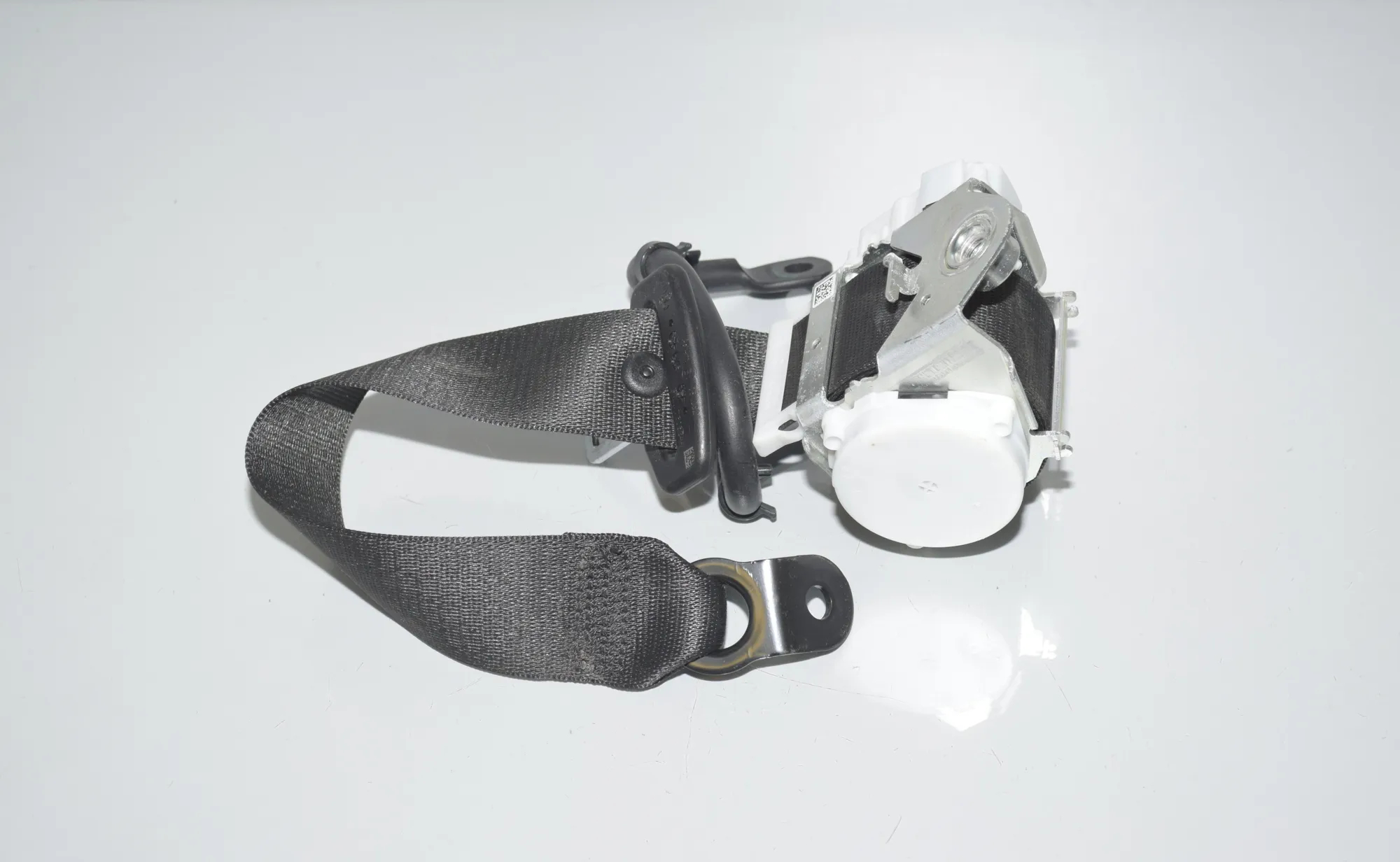 Rear Right Seatbelt – OEM 7305644 · BMW i3 (I01) s Electric 2021 – 2