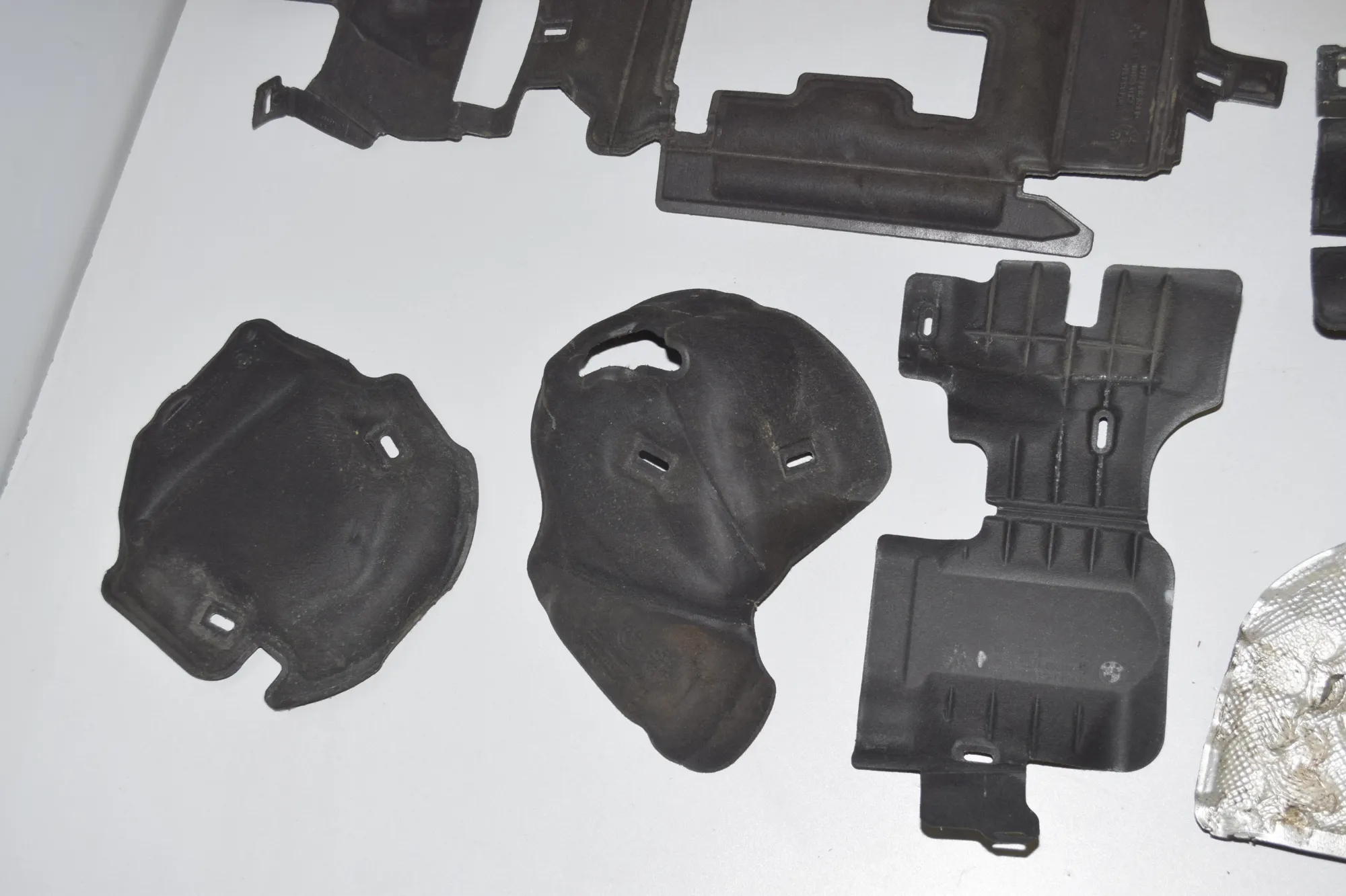 Heat Protection – OEM 7643218 · BMW i3 (I01) s Electric 2021 – 9