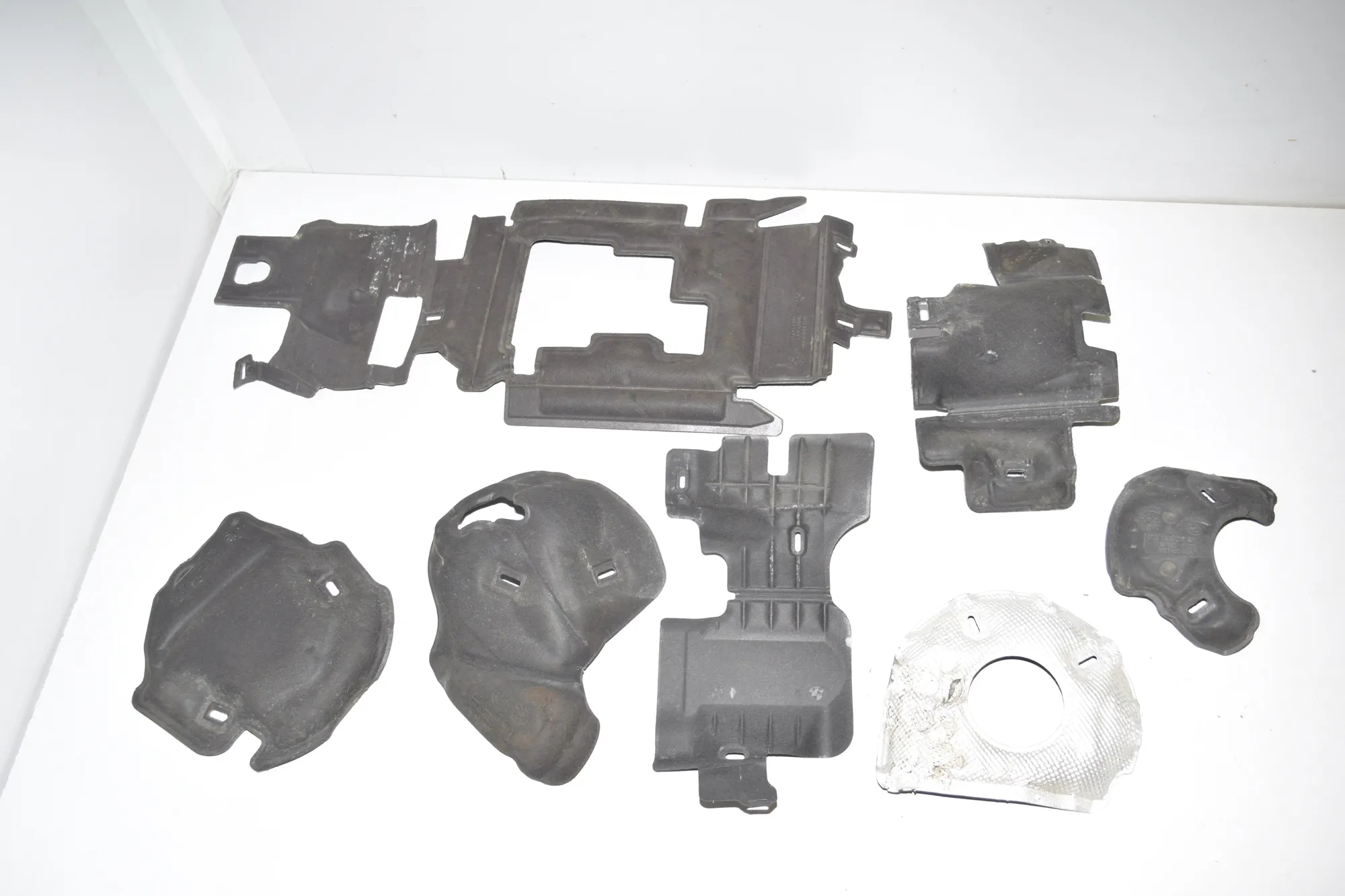 Heat Protection – OEM 7643218 · BMW i3 (I01) s Electric 2021