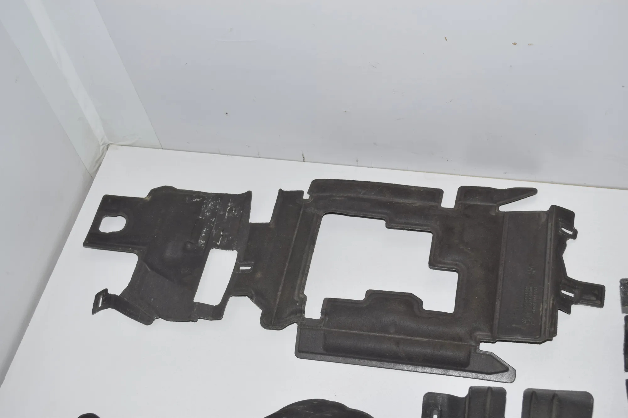 Heat Protection – OEM 7643218 · BMW i3 (I01) s Electric 2021 – 8