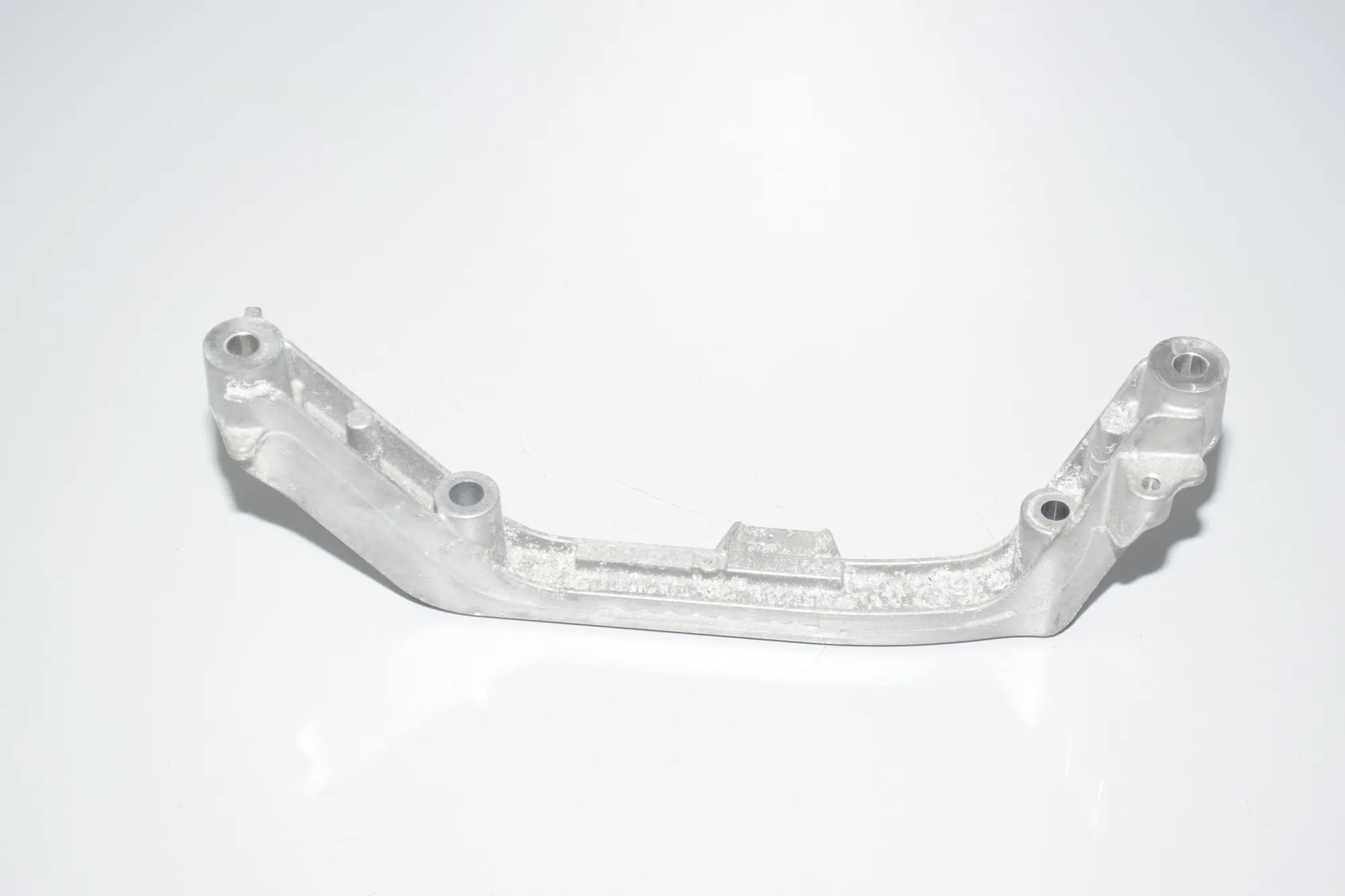 Bracket – OEM 7626107 · BMW i3 (I01) s Electric 2021 – 2