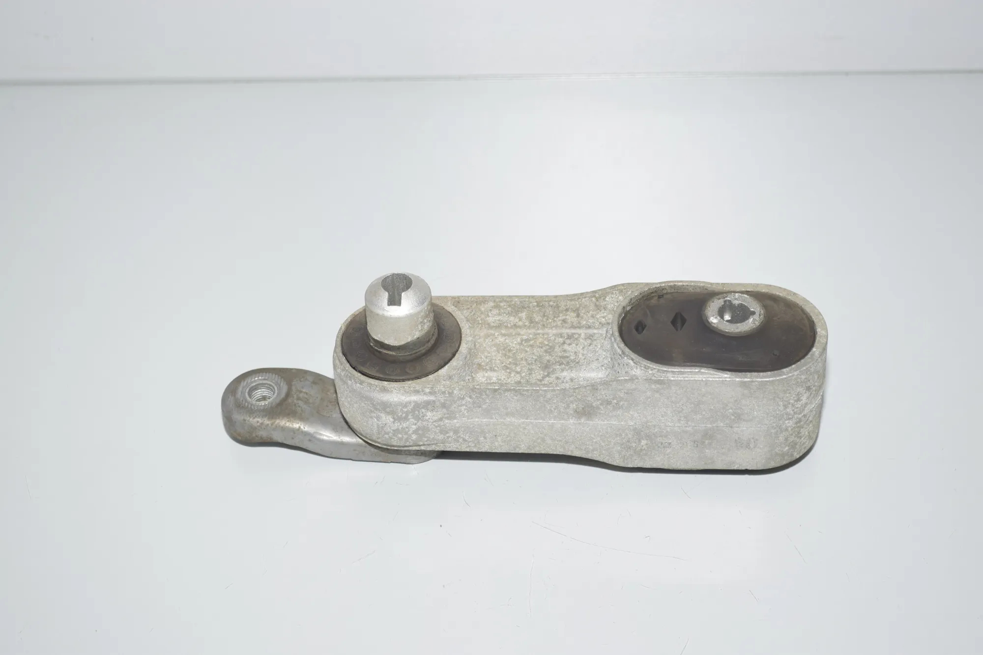 Gearbox Mount Bracket – OEM 22116793362 · BMW i3 (I01) s Electric 2021 – 4