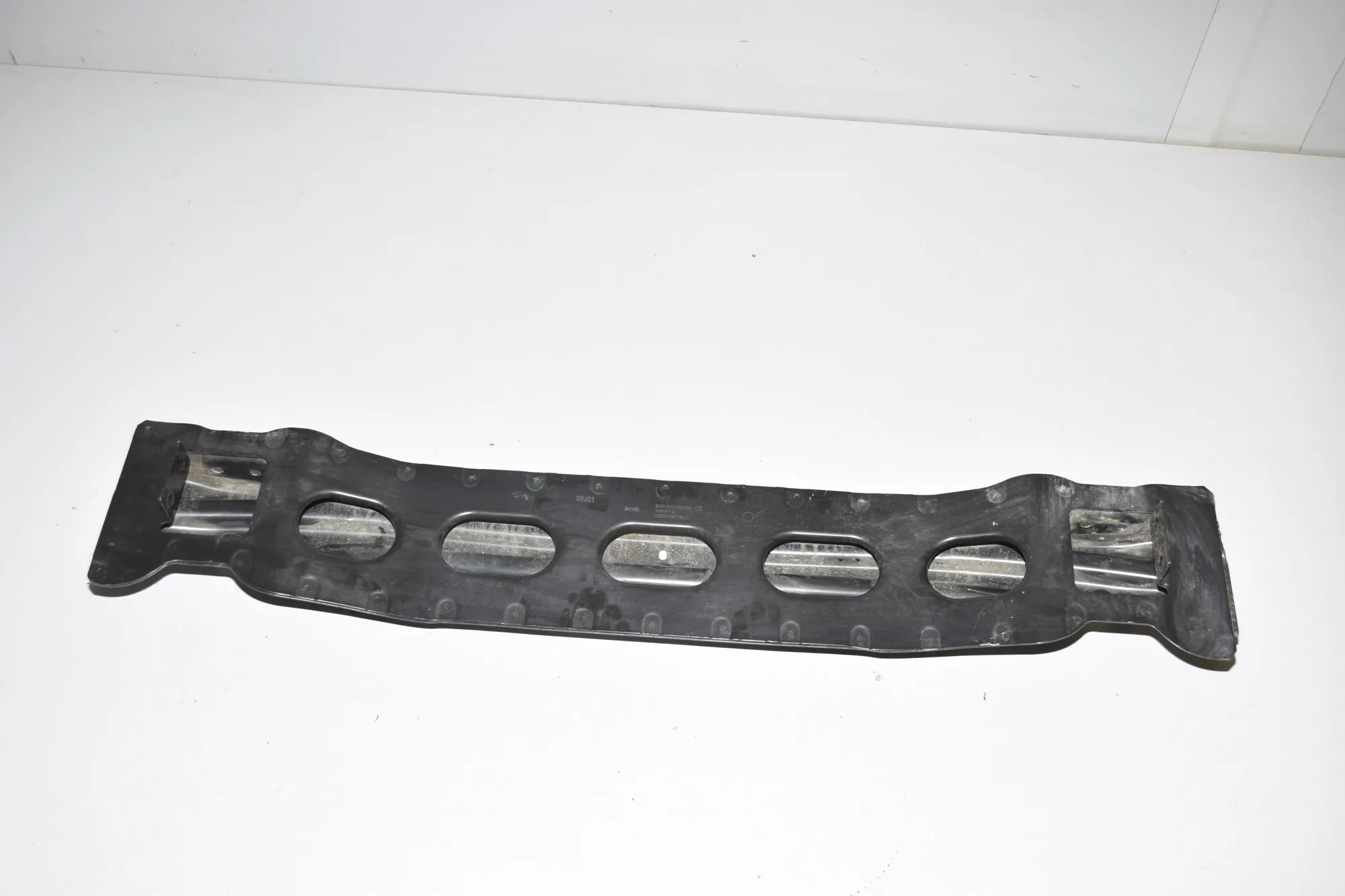 Rear Crash Reinforcement Bar – OEM 7296780 · BMW i3 (I01) s Electric 2021