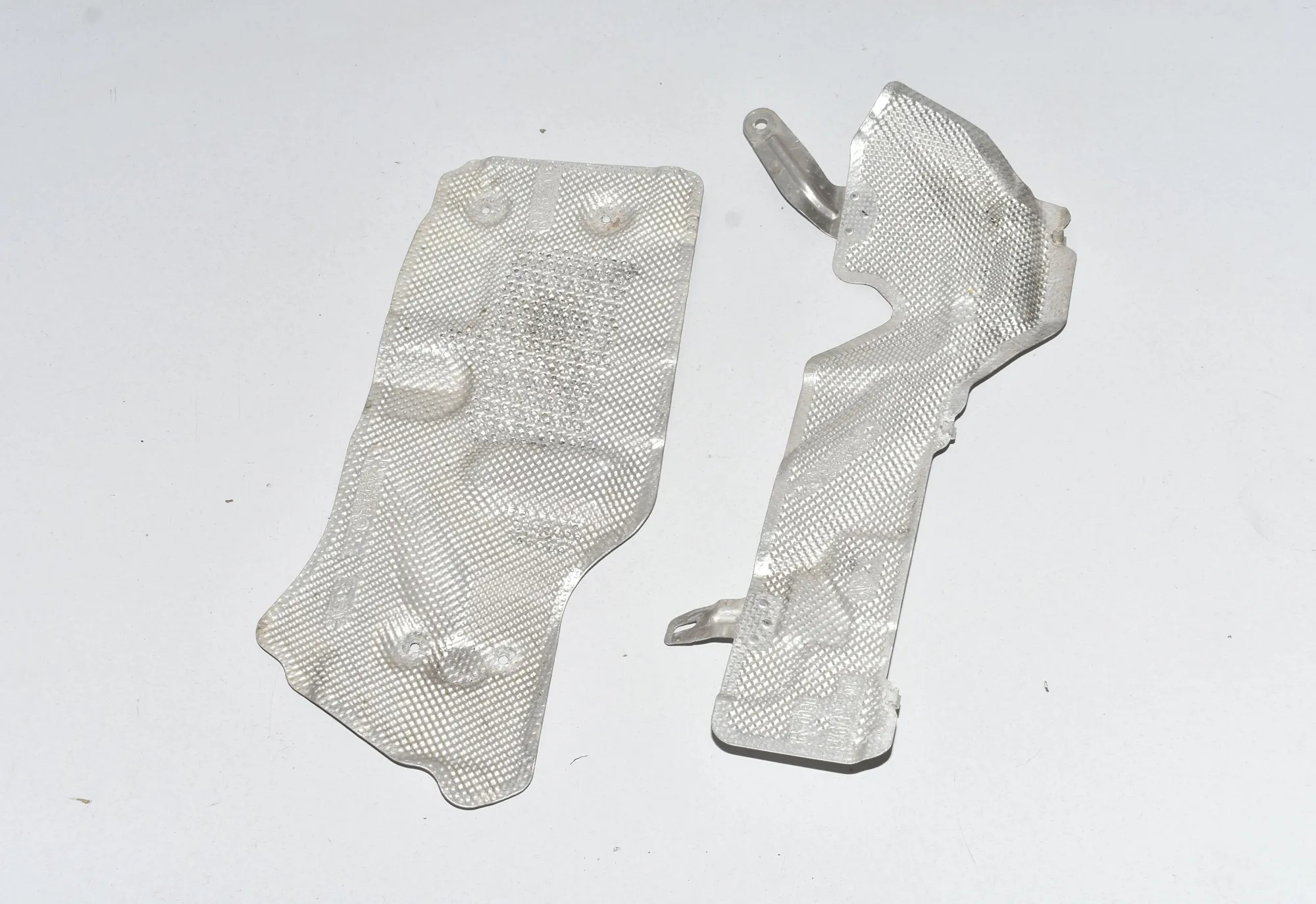 Heat Insulation – OEM 51477230809 · BMW 5 Touring (F11) 530 d xDrive 2011 – 2