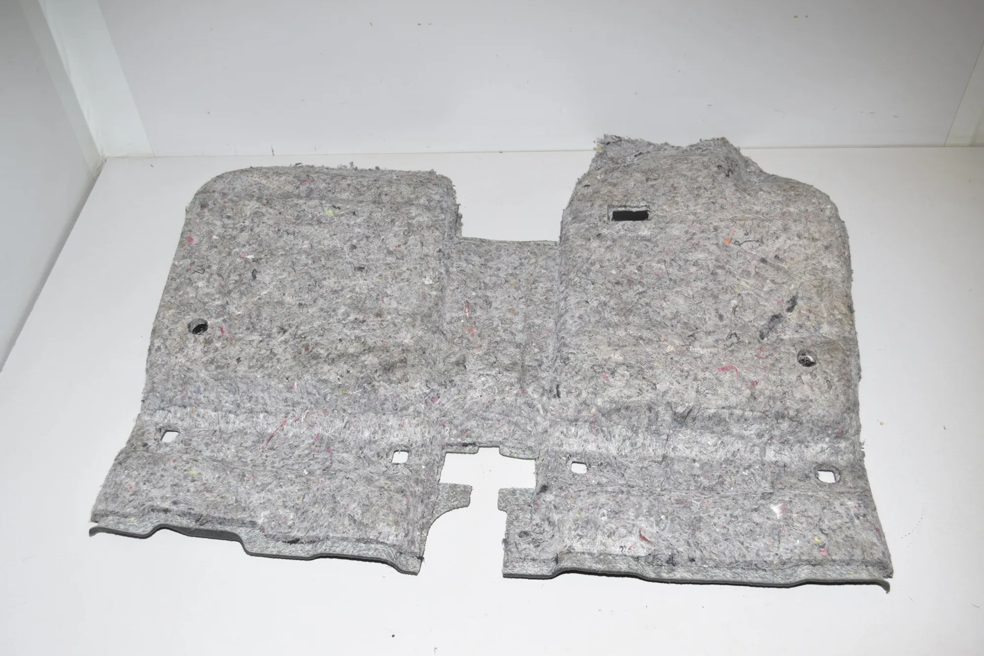 Interior Mat – OEM 7272375 · BMW i3 (I01) s Electric 2021 – 4