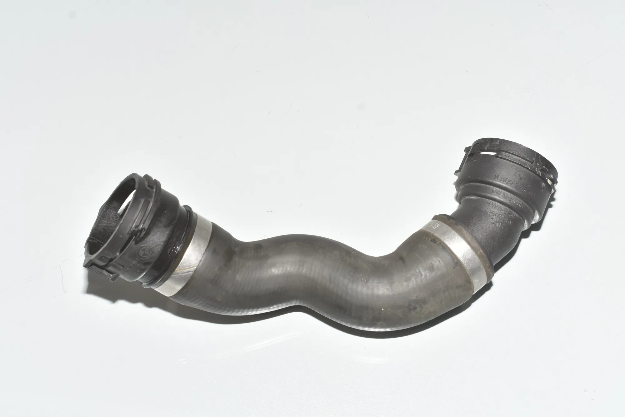 Coolant Hose Pipe – OEM 17128511928 · BMW 5 Touring (F11) 530 d xDrive 2011 – 3