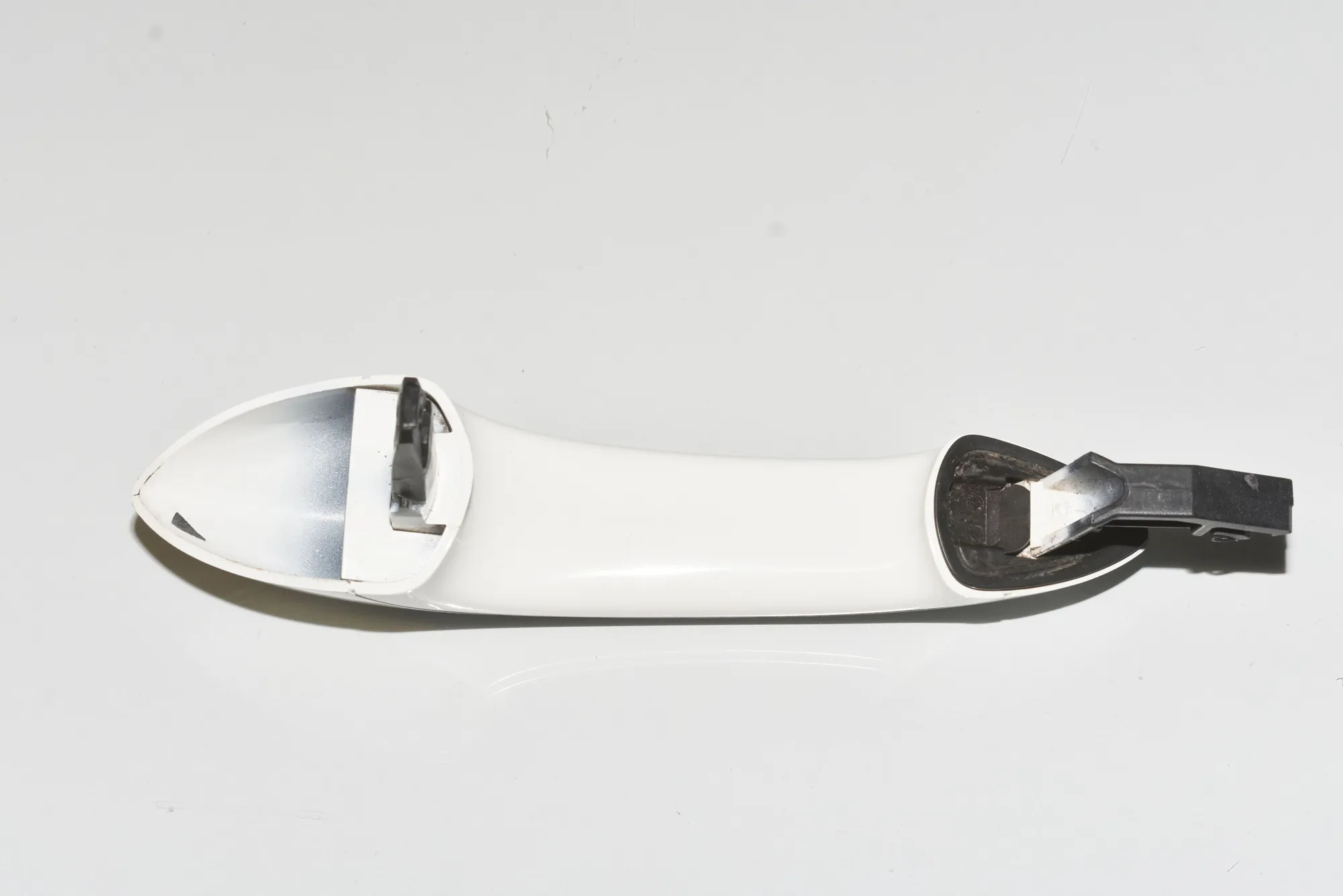 Front Right Door Exterior Handle – OEM 51227276242 · BMW 5 Touring (F11) 530 d xDrive 2011 – 3