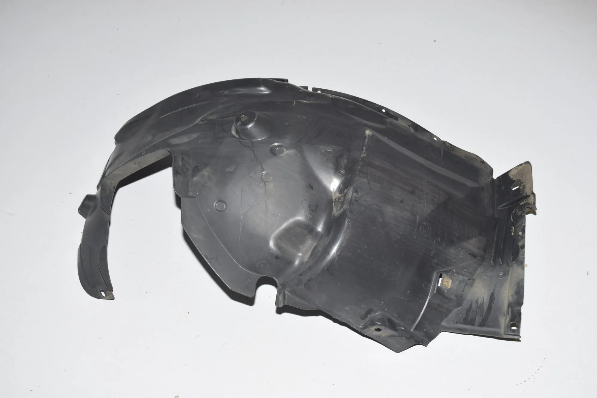 Front Right Arch Liner Rear Part – OEM 7059378 · BMW 3 (E90) 325 d 2010 – 3