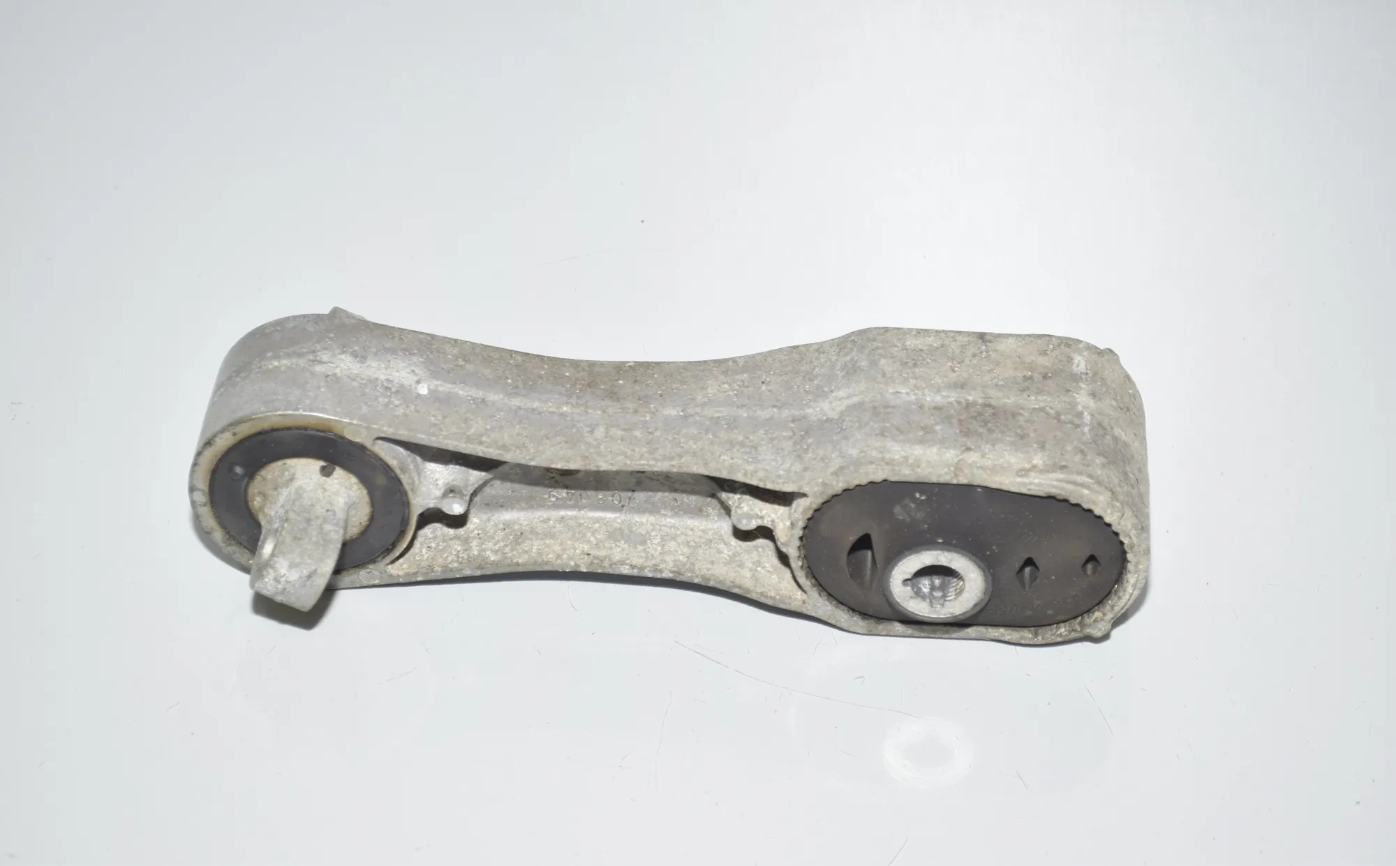 Gearbox Mount – OEM 6885786 · BMW 2 Gran Tourer (F46) 218 d xDrive 2017