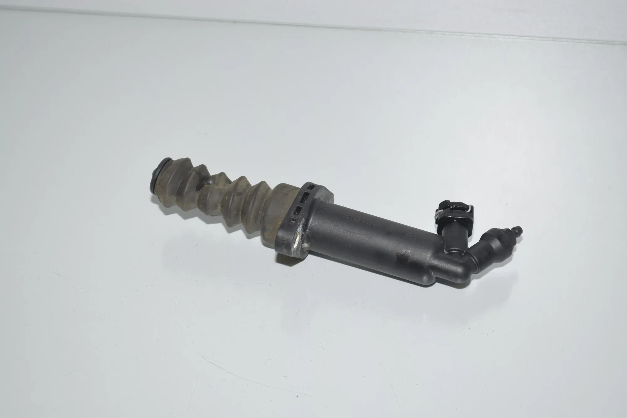 Clutch Cylinder – OEM 6854659 · BMW 2 Gran Tourer (F46) 218 d xDrive 2017 – 4