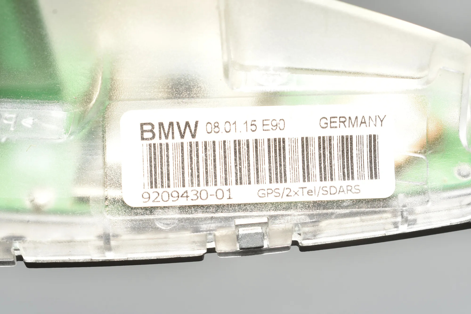 Antenna – OEM 6929348 · BMW 3 (F30, F80) BMW 3 (F30, F80) 320 d 2015 – 4