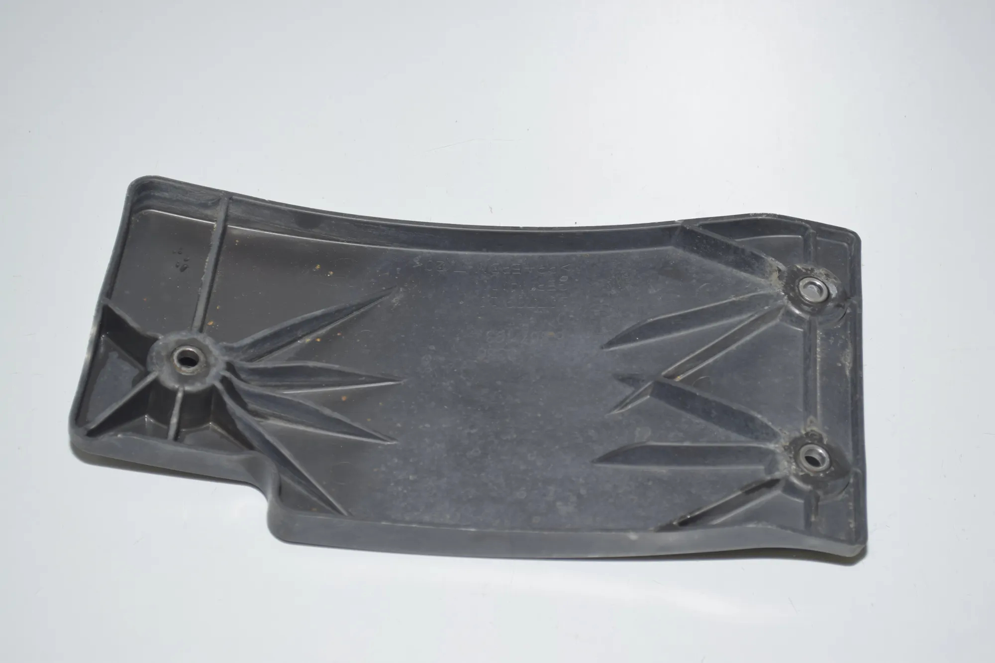 Other Underbody Cover – OEM 33366867193 · BMW 2 Gran Tourer (F46) 218 d xDrive 2017 – 2