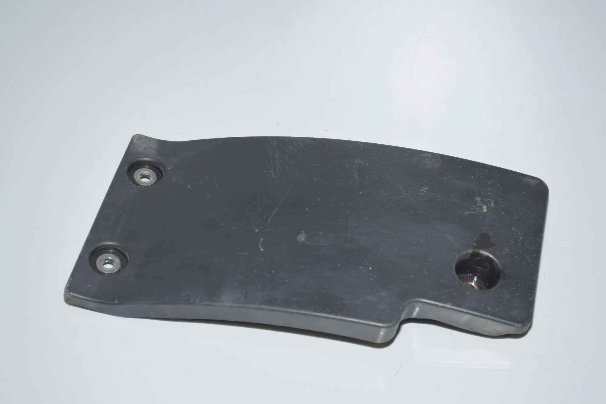 Other Underbody Cover – OEM 33366867193 · BMW 2 Gran Tourer (F46) 218 d xDrive 2017 – 3