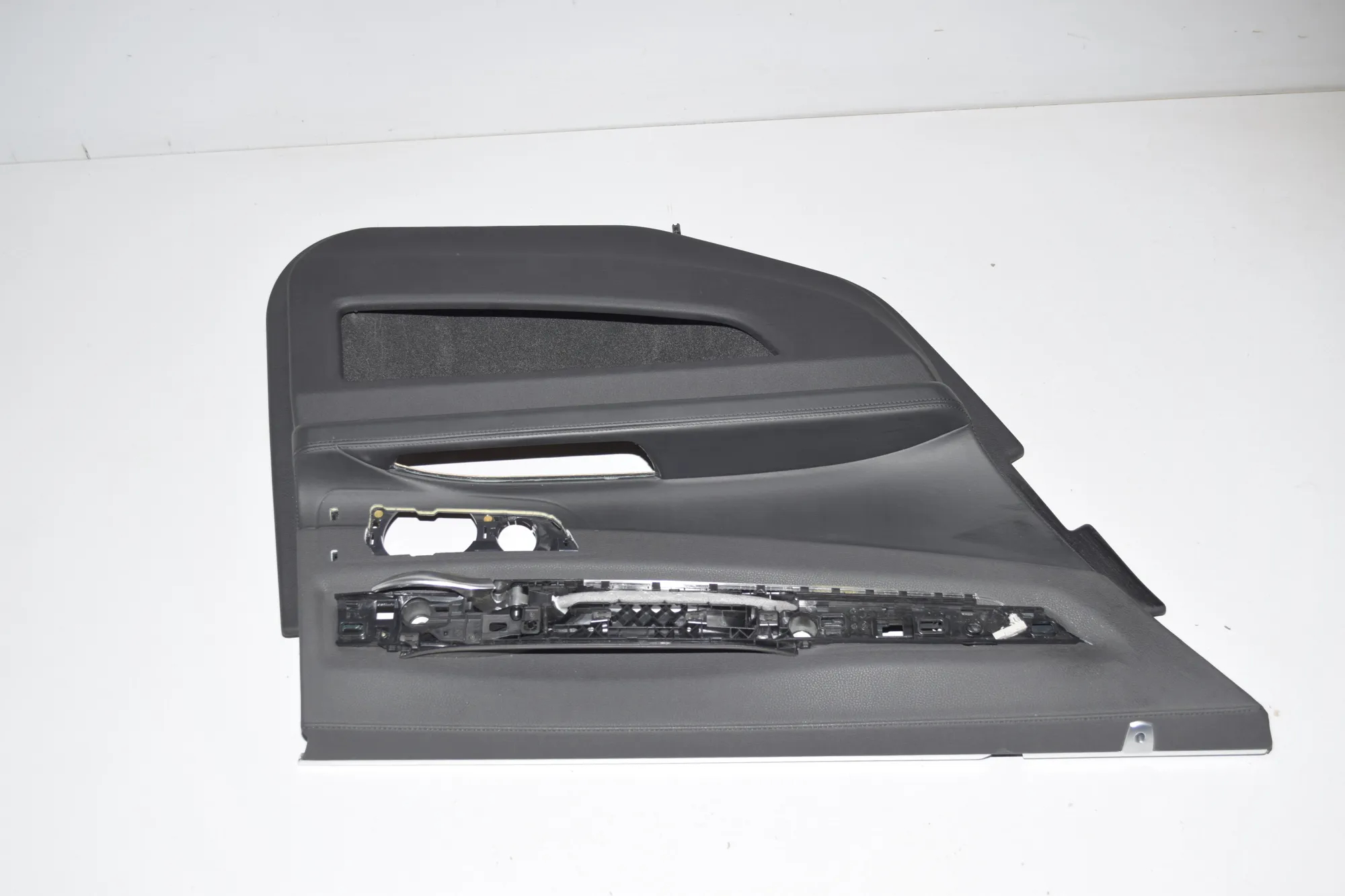 Rear Left Door Panel – OEM 51429161371 · BMW 7 (F01, F02) 750 d xDrive 2013 – 2