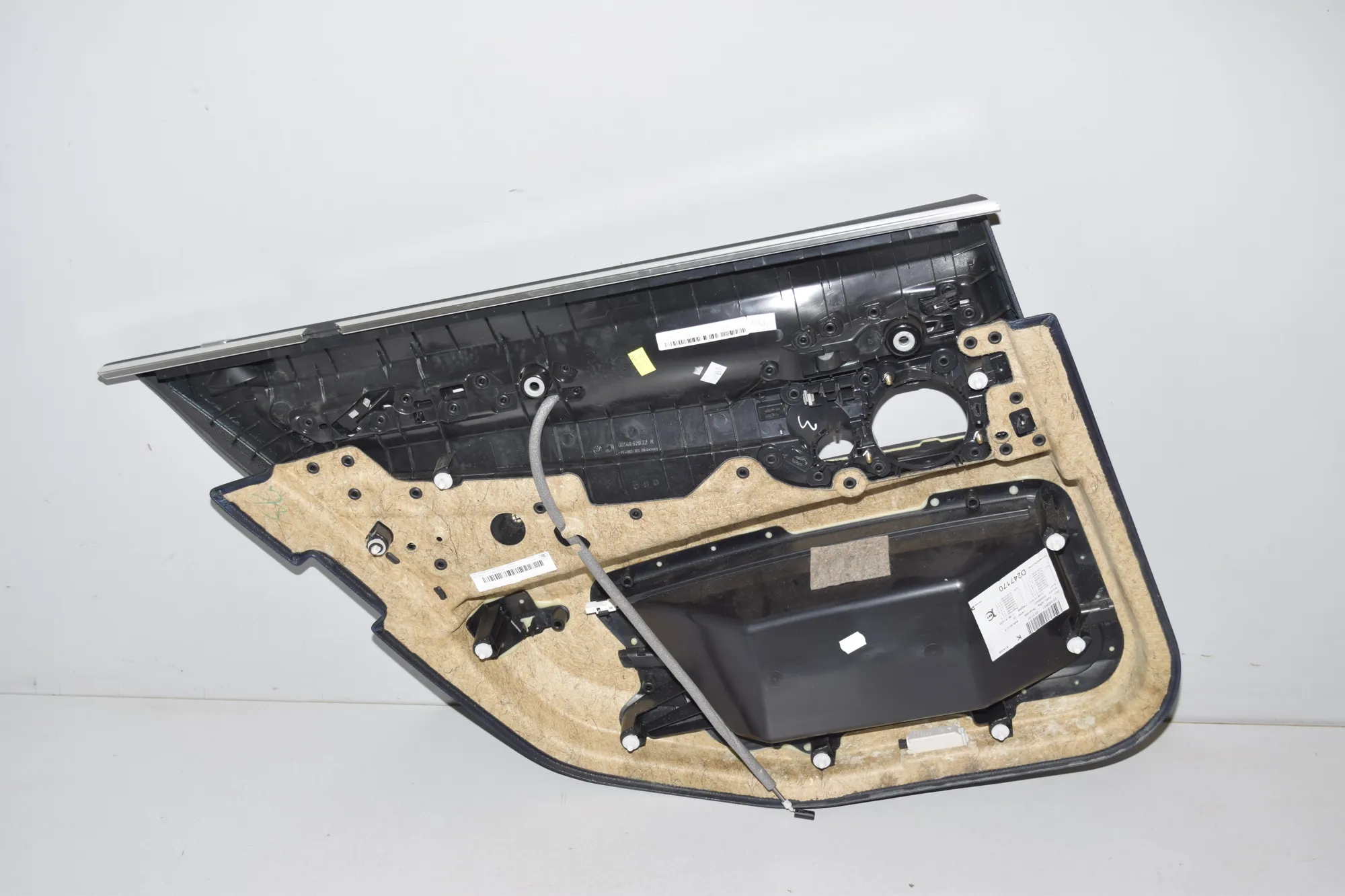Rear Right Door Panel – OEM 9161372 · BMW 7 (F01, F02) 750 d xDrive 2013 – 3