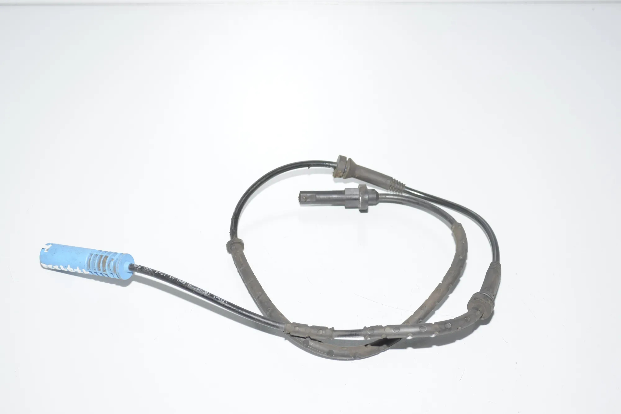 Rear Right ABS Sensor – OEM 6908705 · BMW 7 (E65, E66, E67) BMW 7 (E65, E66, E67) 730 Ld 2005 – 4