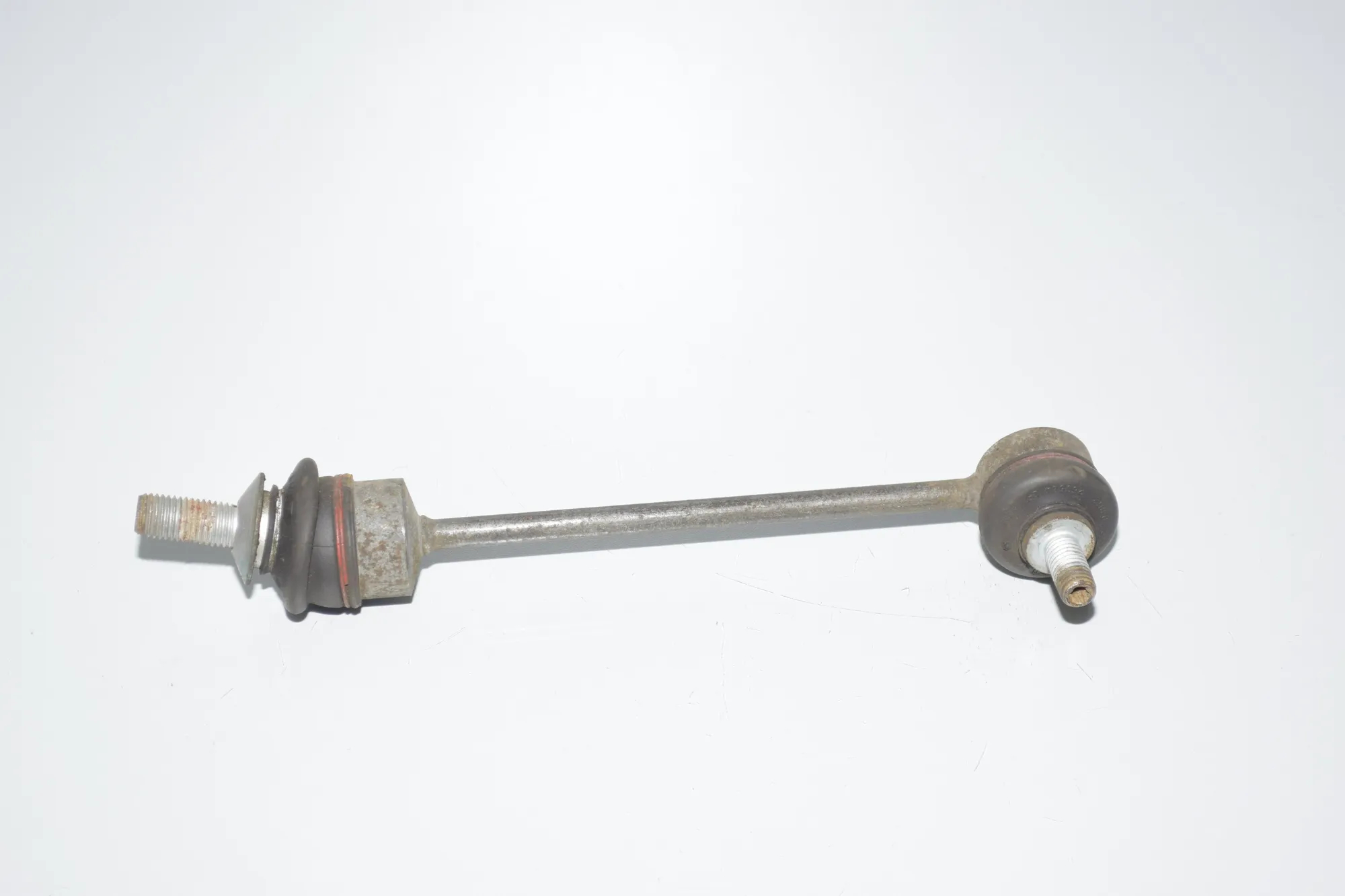 Rear Left Stabilizer Link – OEM 33556757460 · BMW 7 (E65, E66, E67) BMW 7 (E65, E66, E67) 730 d 2007