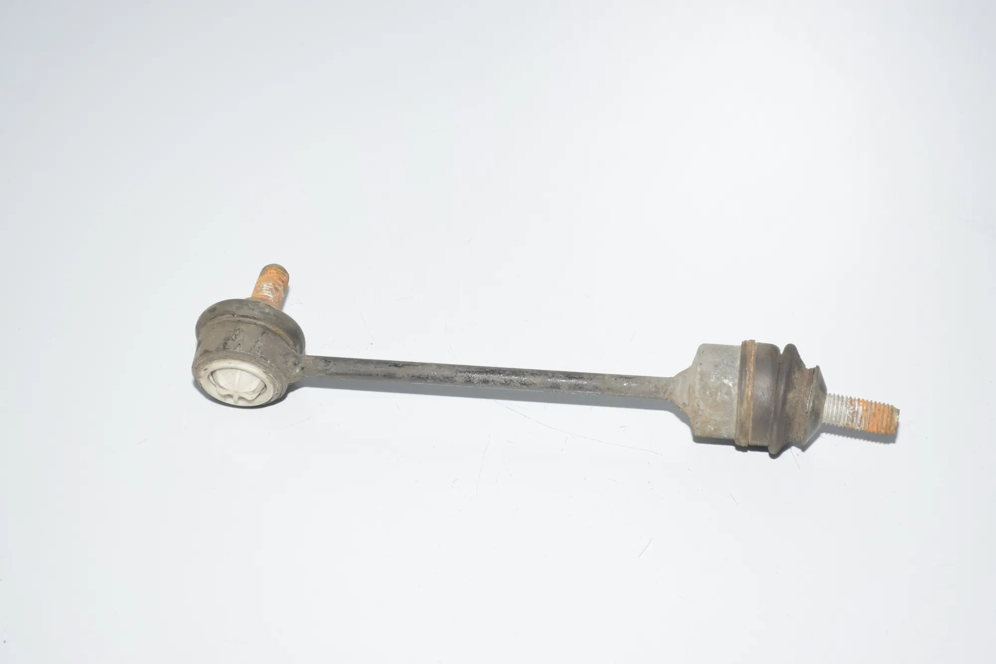 Rear Right Stabilizer Link – OEM 33506781539 · BMW 7 (E65, E66, E67) BMW 7 (E65, E66, E67) 730 d 2007