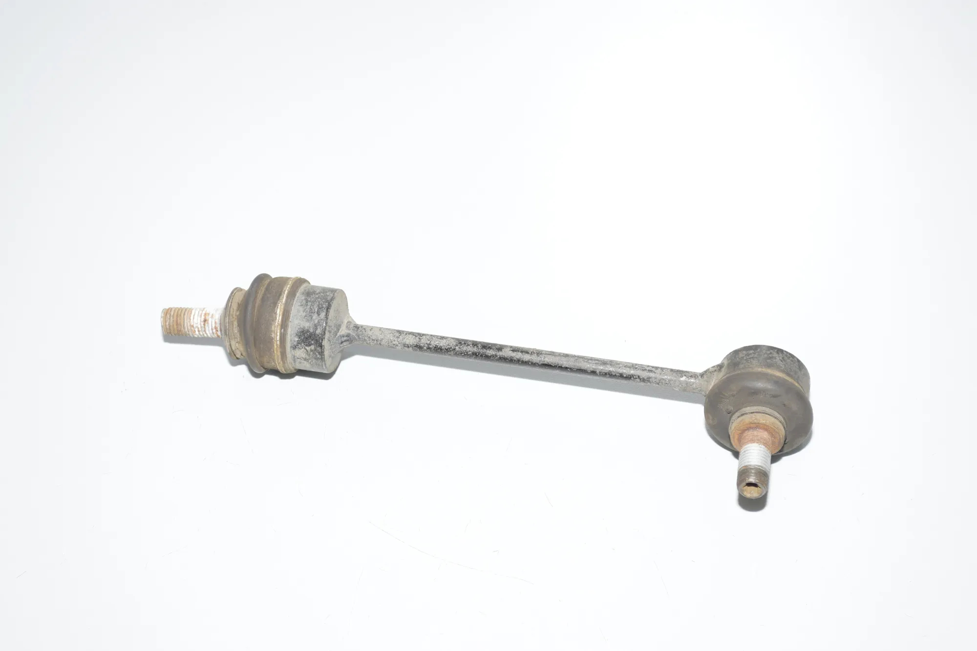 Rear Left Stabilizer Link – OEM 33506781539 · BMW 7 (E65, E66, E67) BMW 7 (E65, E66, E67) 735 i, Li 2002 – 3