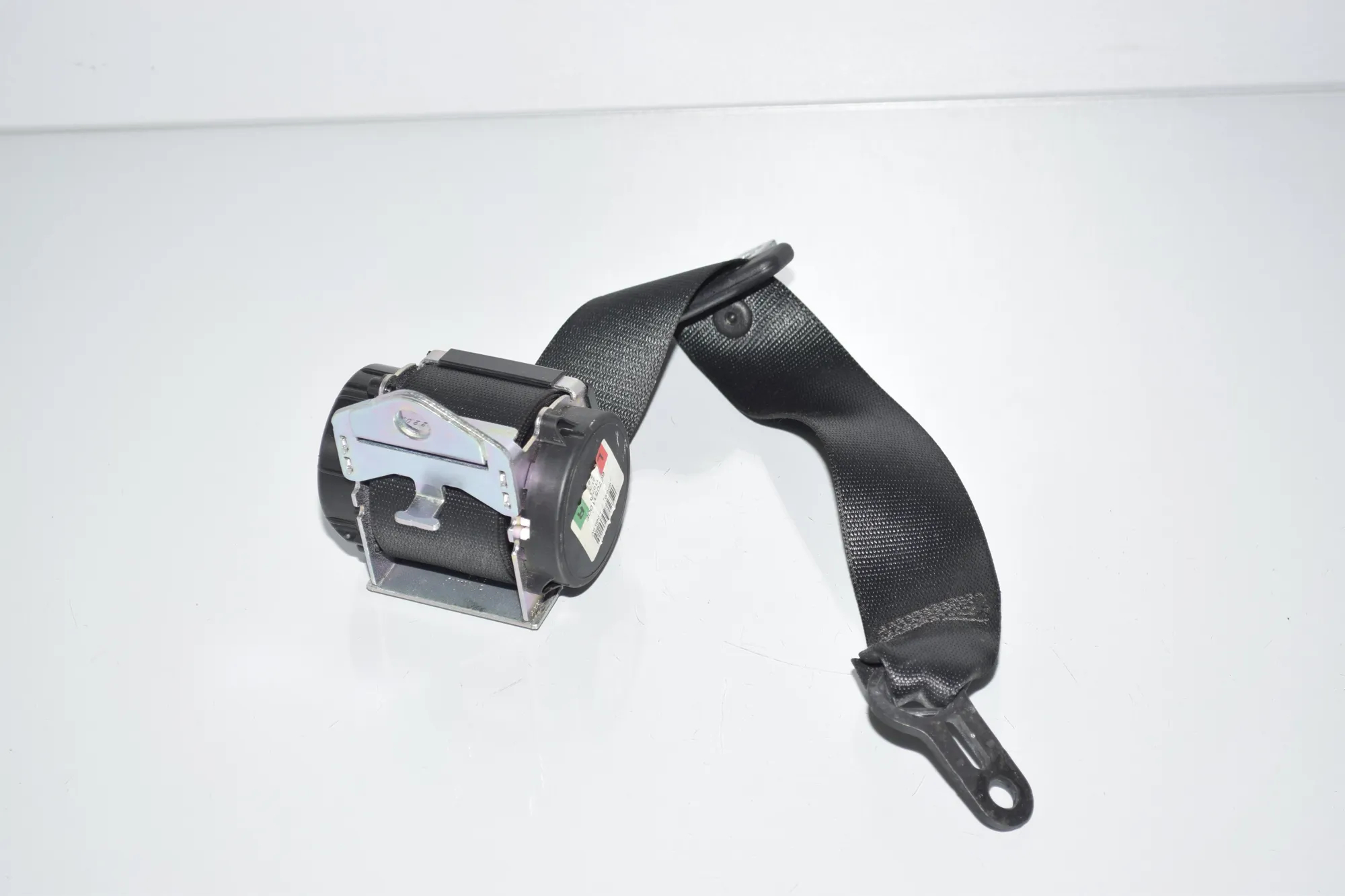 Rear Left Seatbelt – OEM 2991295 · BMW X1 (E84) xDrive 28 i 2011 – 2