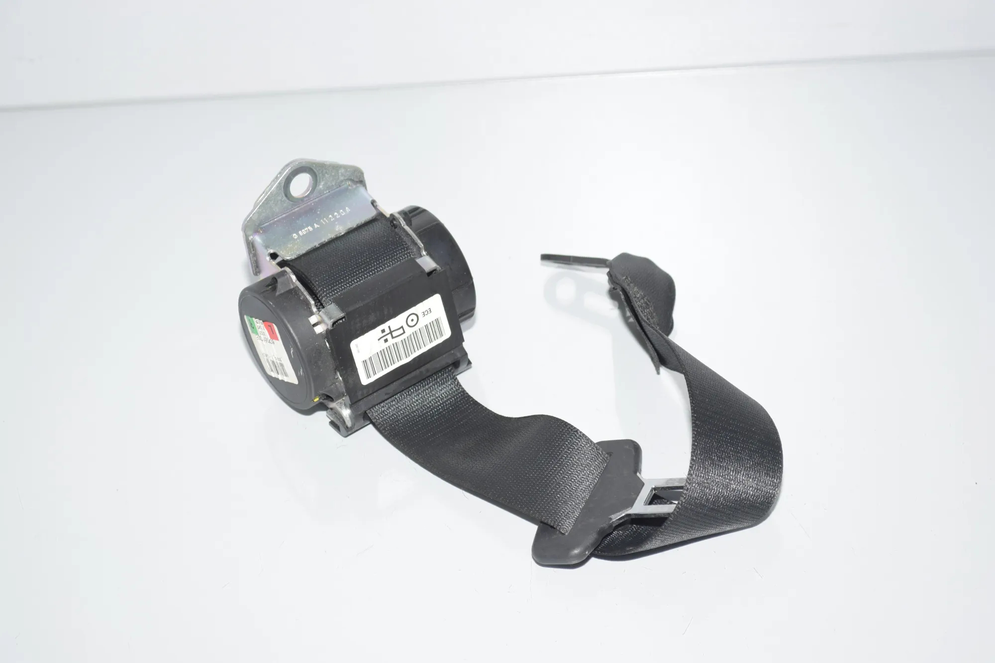 Rear Left Seatbelt – OEM 2991295 · BMW X1 (E84) xDrive 28 i 2011
