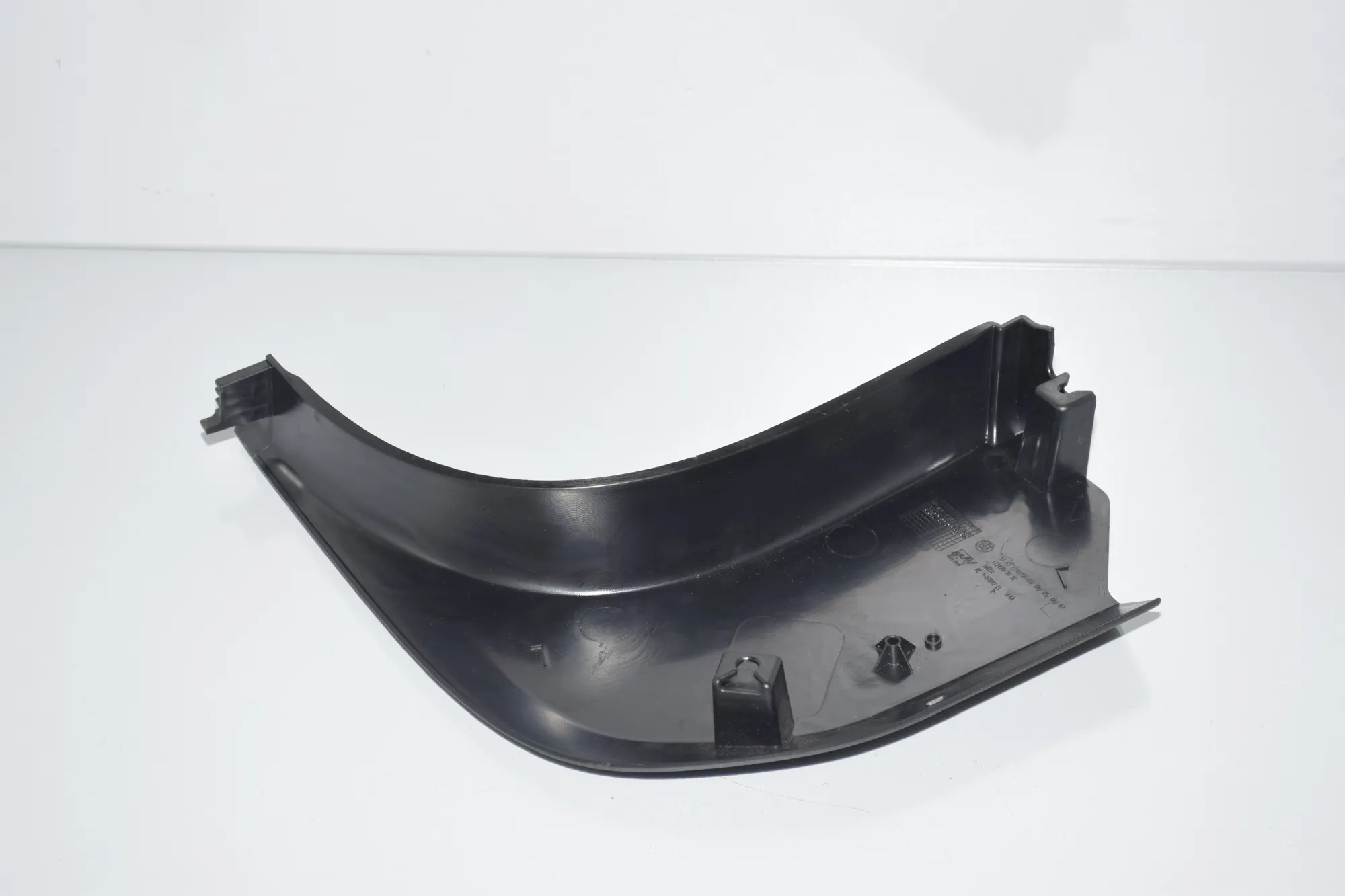 Front Right Interior Step Trim – OEM 2990756 · BMW X1 (E84) xDrive 28 i 2011 – 4