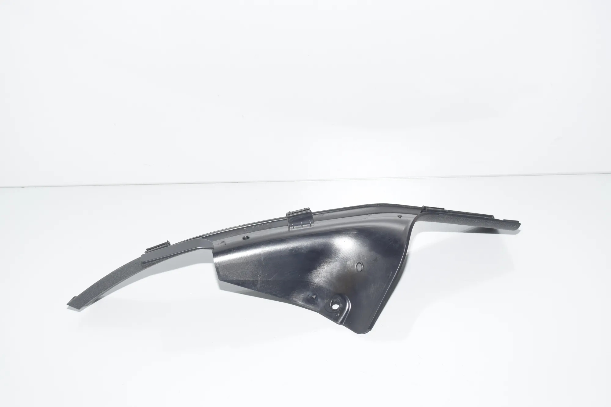 Rear Left Interior Step Trim – OEM 2990761 · BMW X1 (E84) xDrive 28 i 2011 – 3